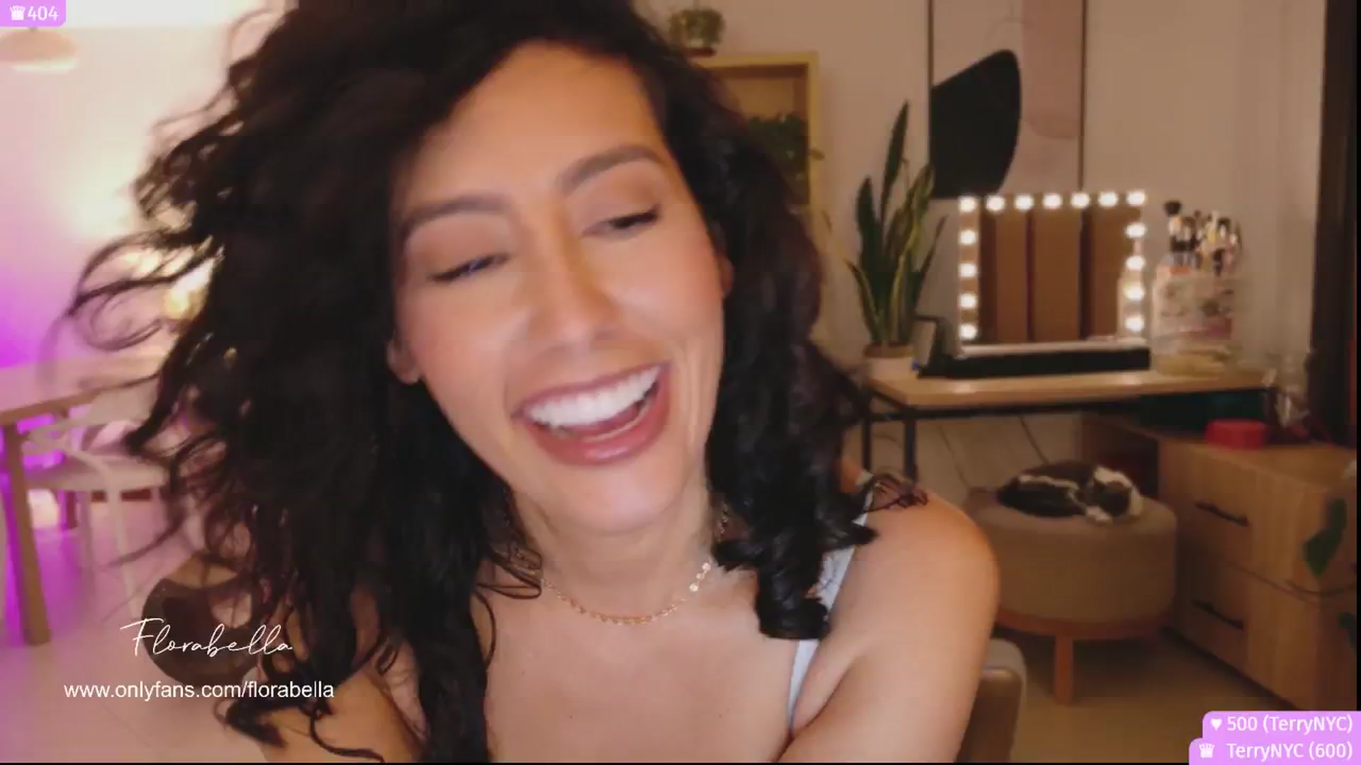 Gallery image thumbnail from Florabella's myfreecams stream on, 09/30/2025, 05:30 image 13 of 20