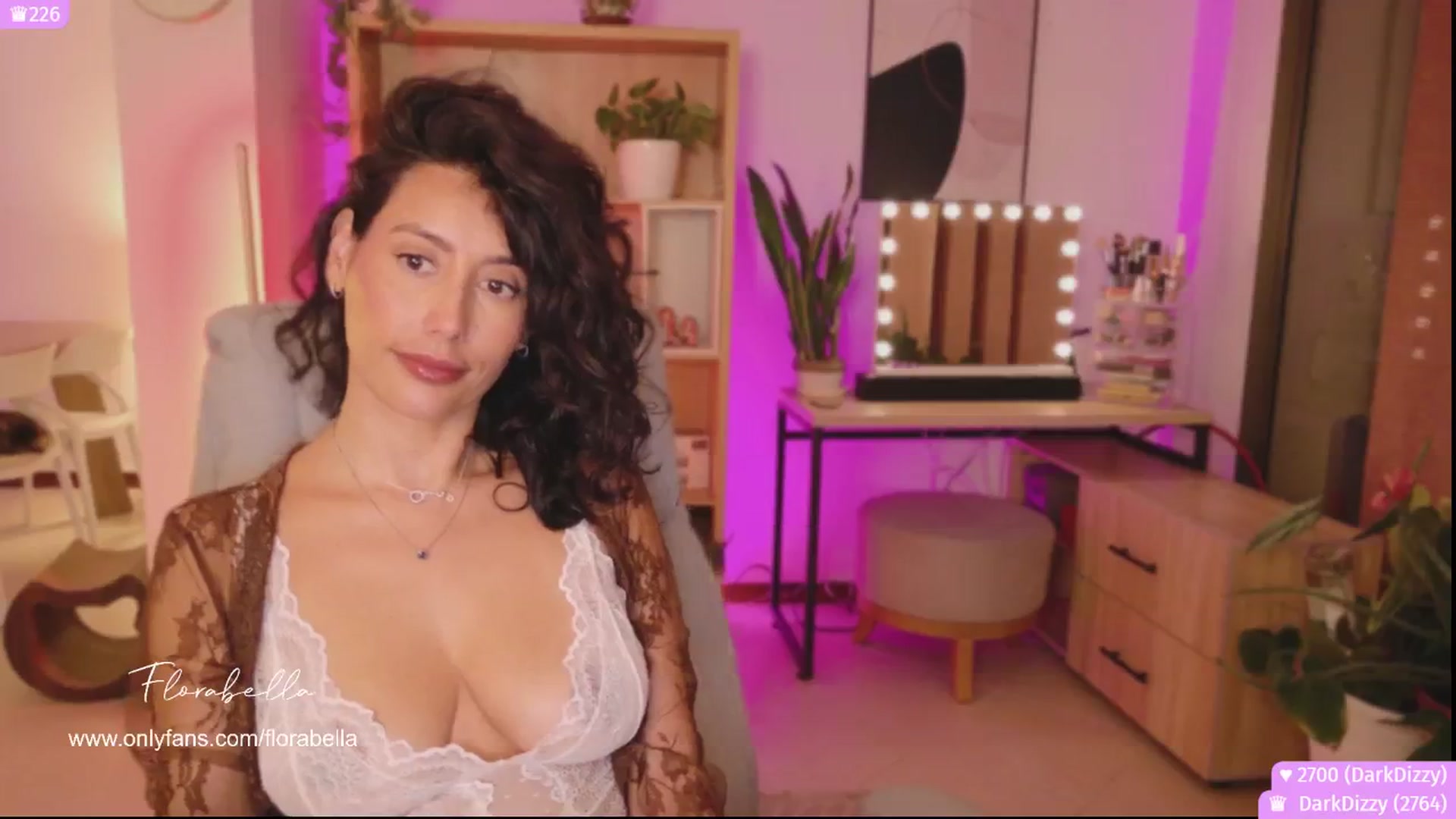 Gallery image thumbnail from Florabella's myfreecams stream on, 10/12/2025, 03:13 image 16 of 20