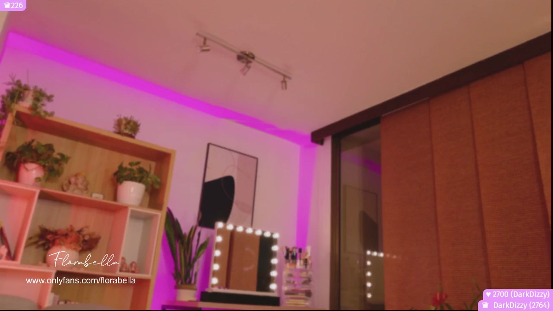 Gallery image thumbnail from Florabella's myfreecams stream on, 10/12/2025, 03:13 image 5 of 20