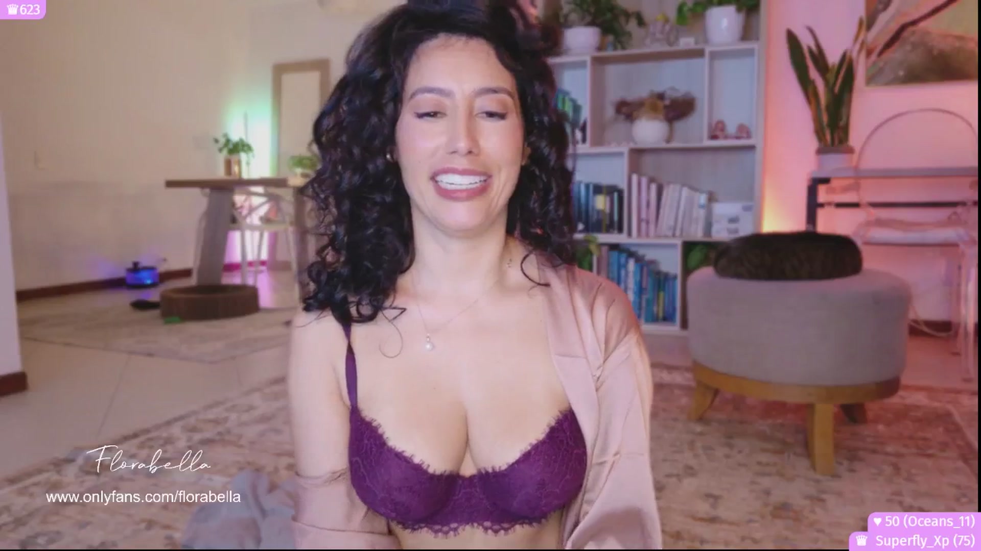 Gallery image thumbnail from Florabella's myfreecams stream on, 11/09/2025, 05:33 image 7 of 20