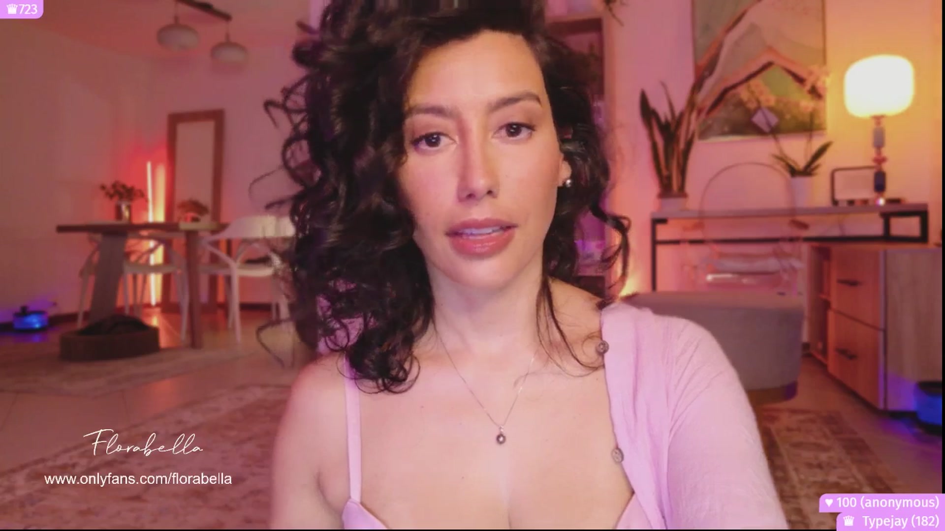 Gallery image thumbnail from Florabella's myfreecams stream on, 11/11/2025, 03:57 image 17 of 20