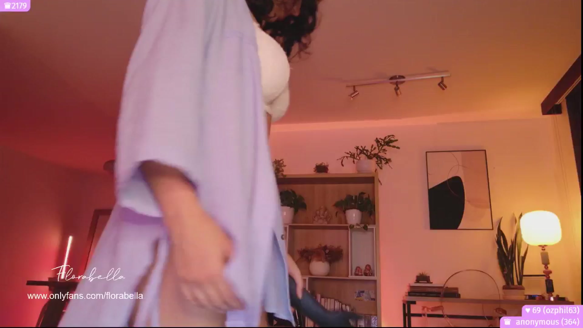 Gallery image thumbnail from Florabella's myfreecams stream on, 12/15/2025, 03:27 image 1 of 20