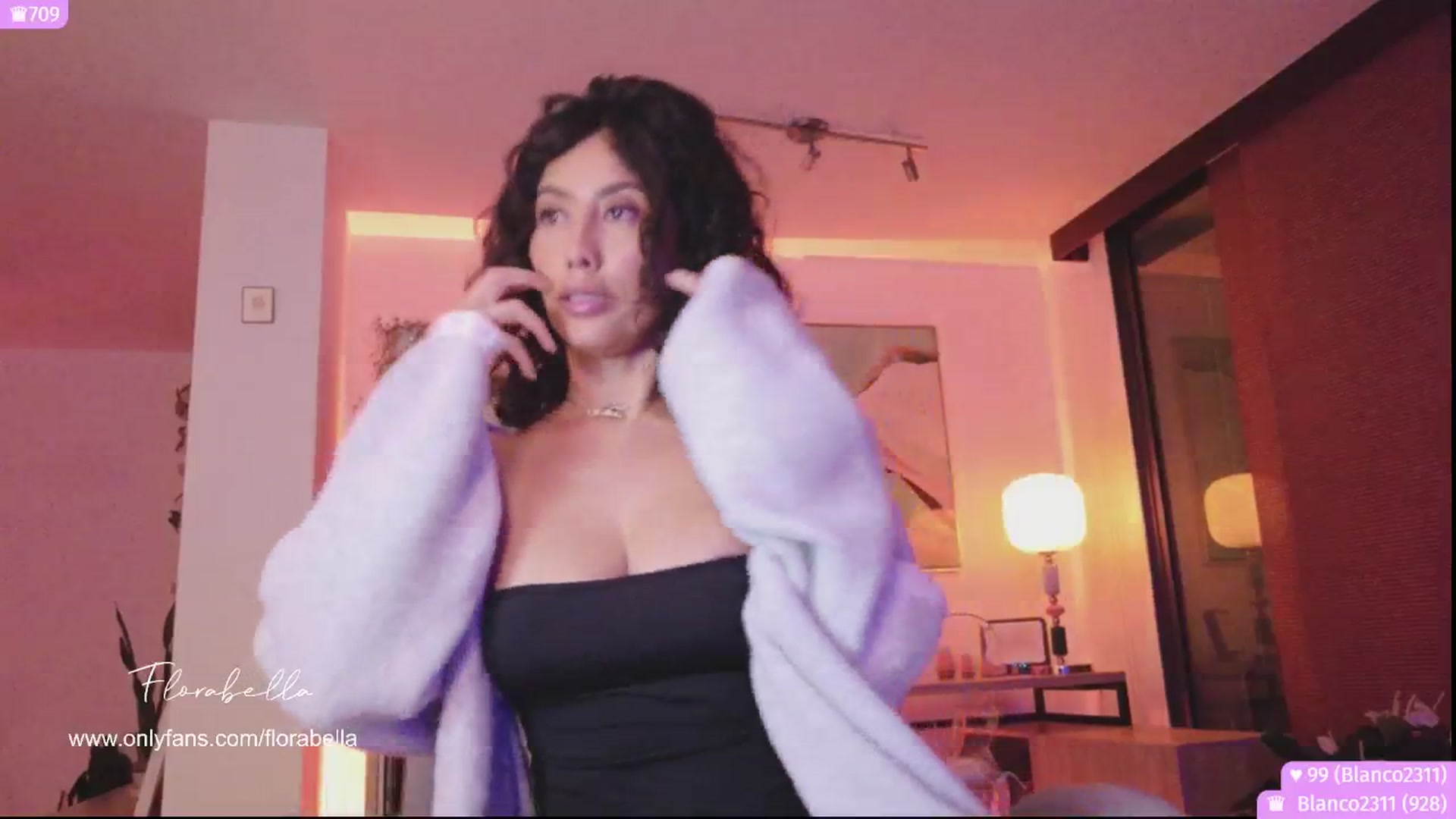 Gallery image thumbnail from Florabella's myfreecams stream on, 01/28/2026, 06:46 image 3 of 20
