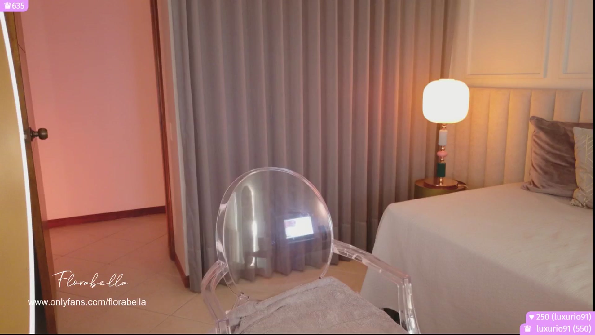 Gallery image thumbnail from Florabella's myfreecams stream on, 03/12/2026, 23:49 image 7 of 20