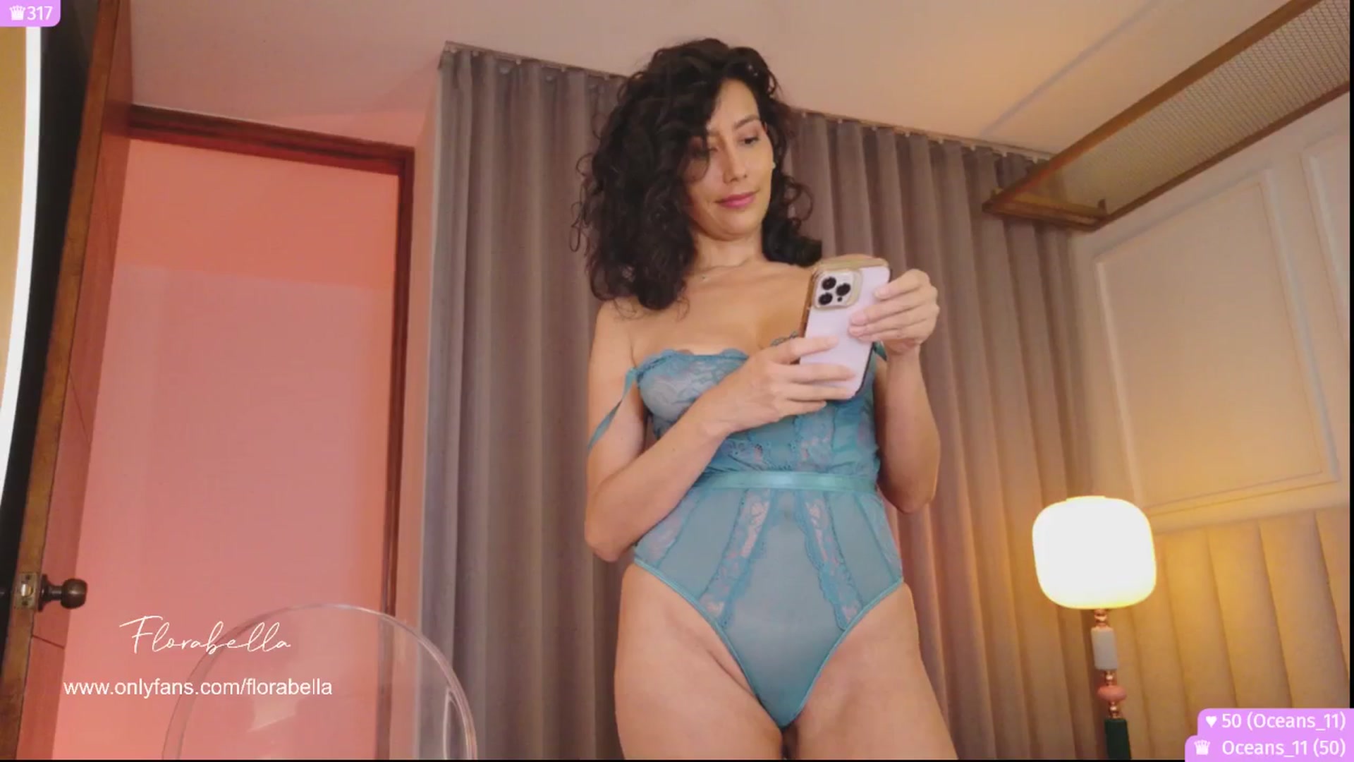 Gallery image thumbnail from Florabella's myfreecams stream on, 03/19/2026, 24:16 image 19 of 20