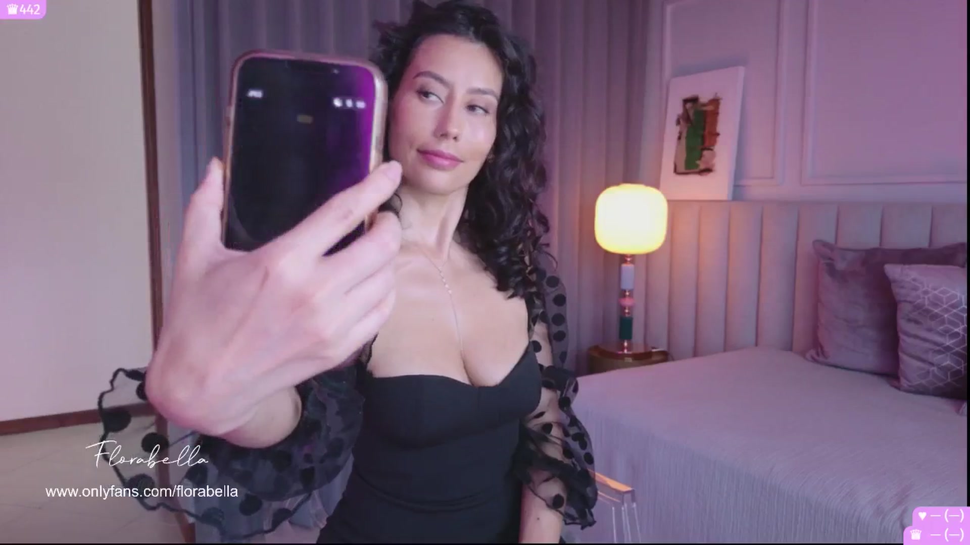 Gallery image thumbnail from Florabella's myfreecams stream on, 04/11/2026, 22:47 image 2 of 20