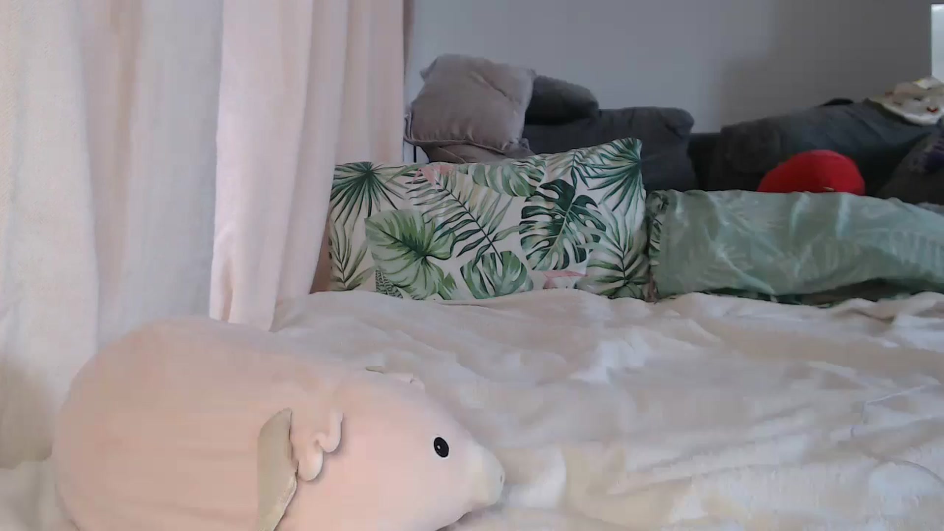Gallery image thumbnail from FlorenceRose1's myfreecams stream on, 07/14/2025, 14:47 image 6 of 20