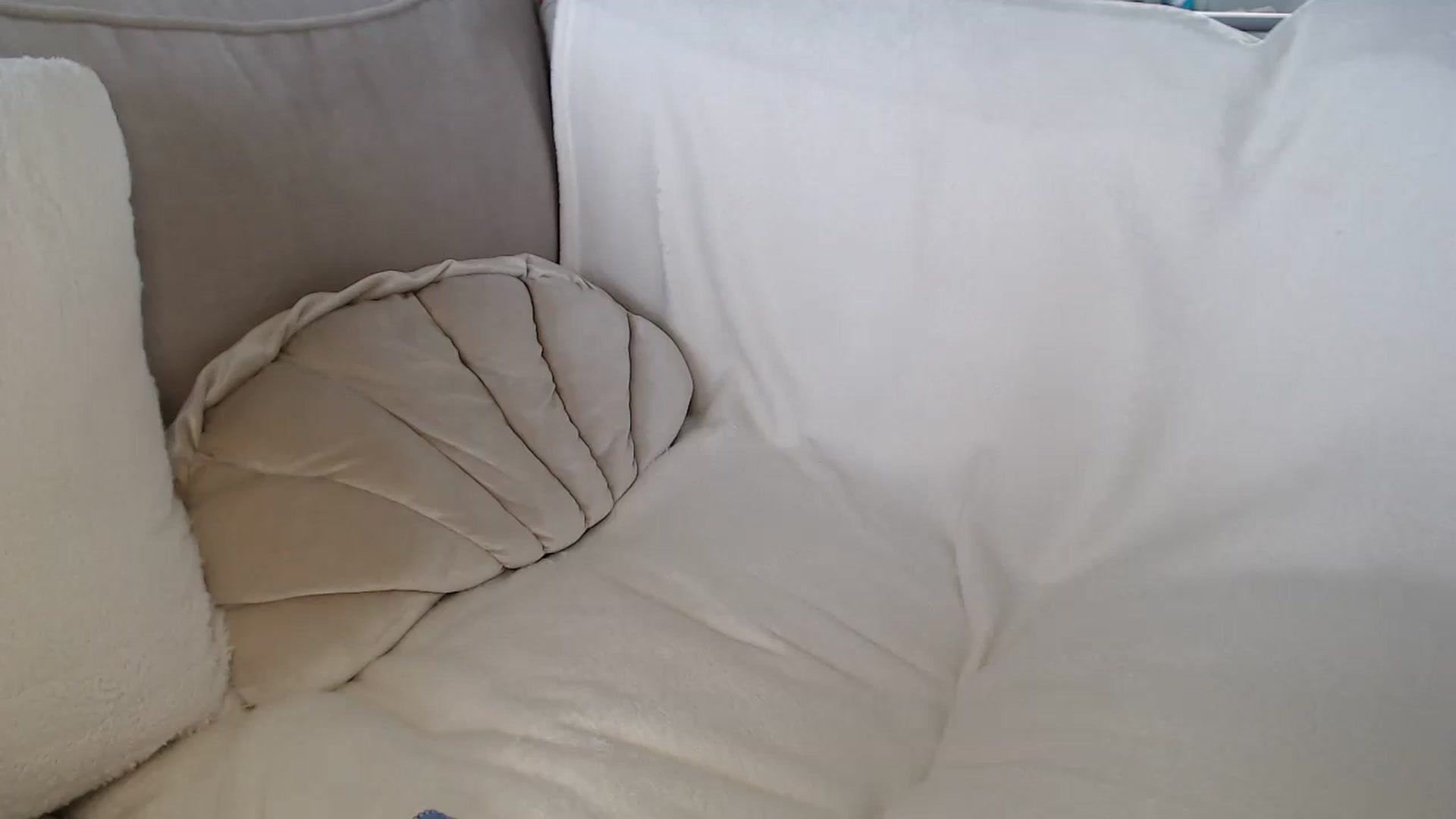 Gallery image thumbnail from FlorenceRose1's myfreecams stream on, 07/16/2025, 13:26 image 6 of 20