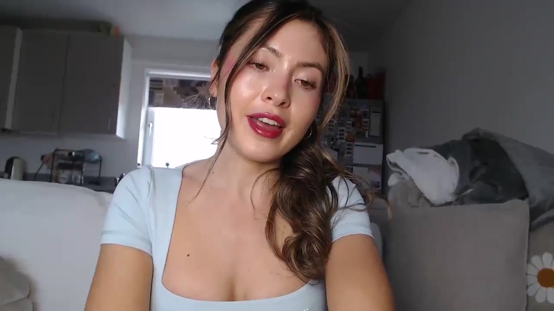 Gallery image thumbnail from FlorenceRose1's myfreecams stream on, 01/26/2026, 13:50 image 16 of 20