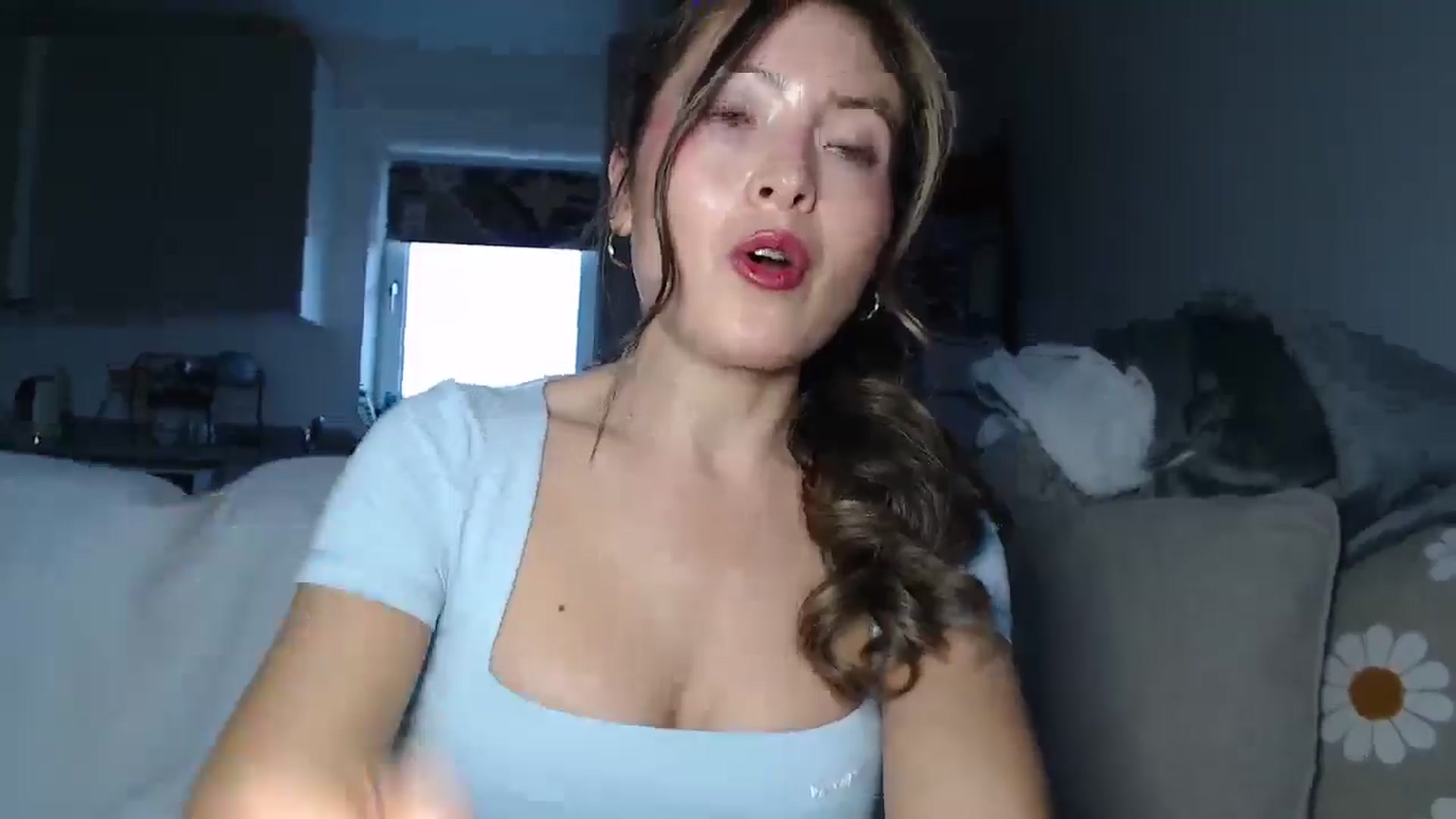 Gallery image thumbnail from FlorenceRose1's myfreecams stream on, 01/26/2026, 15:48 image 17 of 20