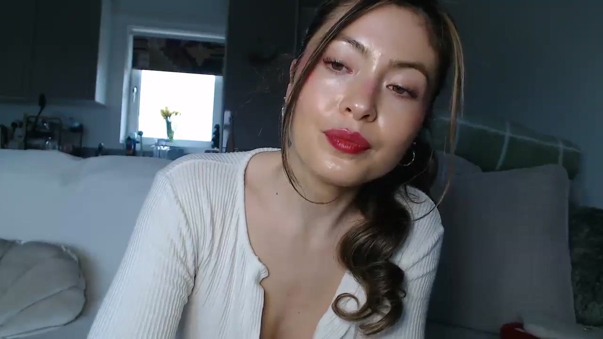 Gallery image thumbnail from FlorenceRose1's myfreecams stream on, 02/06/2026, 14:32 image 8 of 20