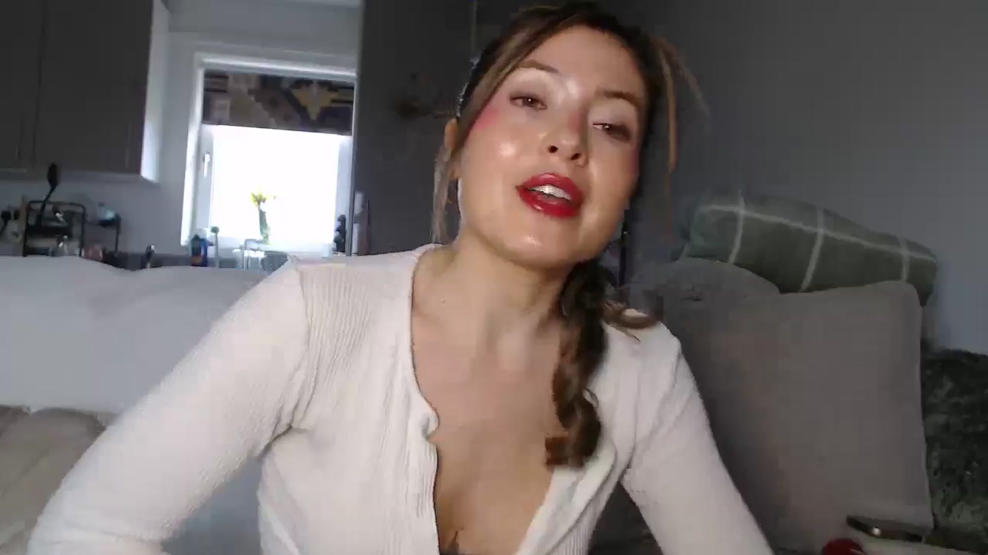 Gallery image thumbnail from FlorenceRose1's myfreecams stream on, 02/06/2026, 14:32 image 10 of 20