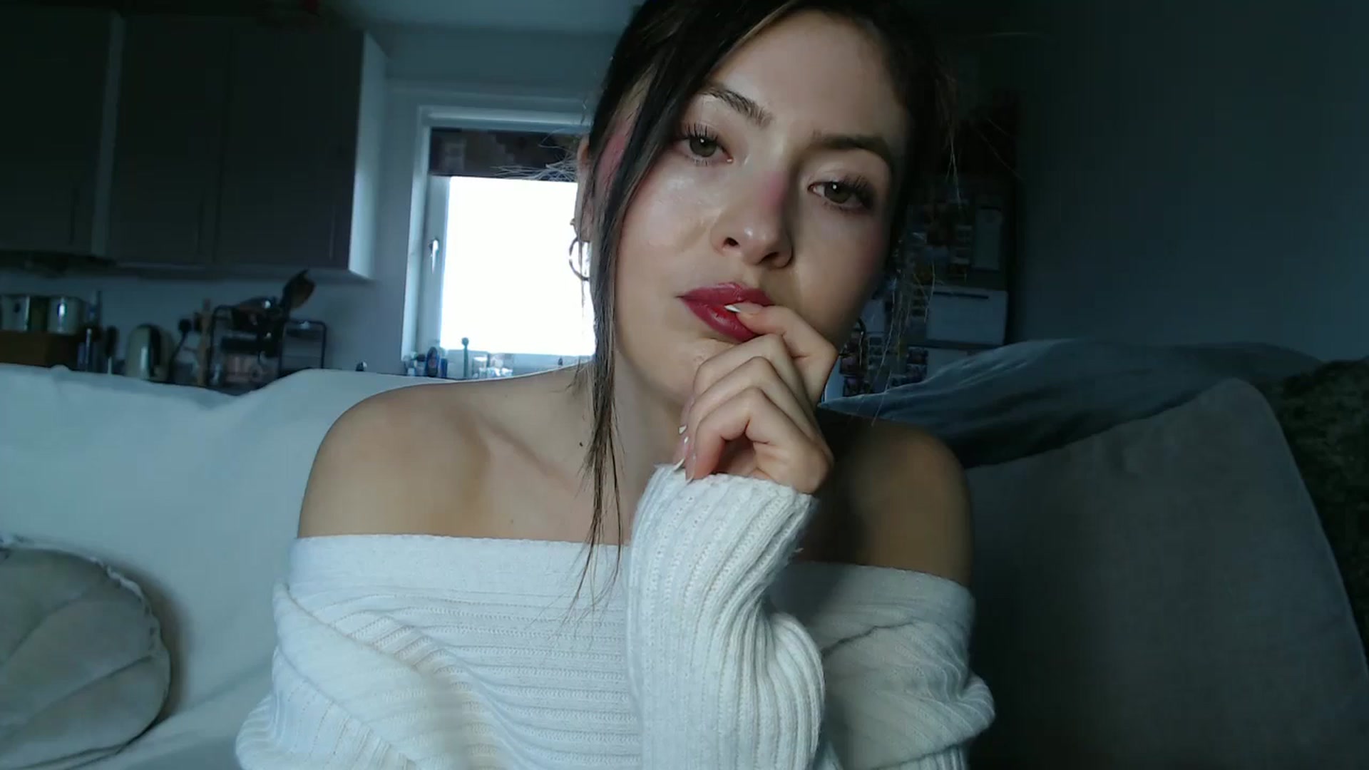 Gallery image thumbnail from FlorenceRose1's myfreecams stream on, 03/16/2026, 13:48 image 19 of 20