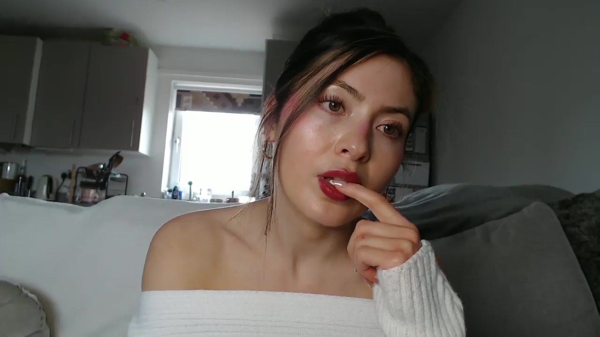 Gallery image thumbnail from FlorenceRose1's myfreecams stream on, 03/16/2026, 13:48 image 5 of 20