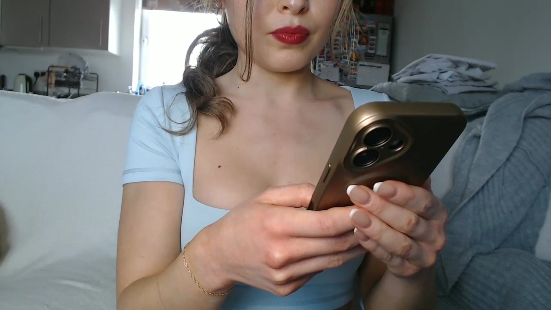Gallery image thumbnail from FlorenceRose1's myfreecams stream on, 03/23/2026, 14:30 image 7 of 20