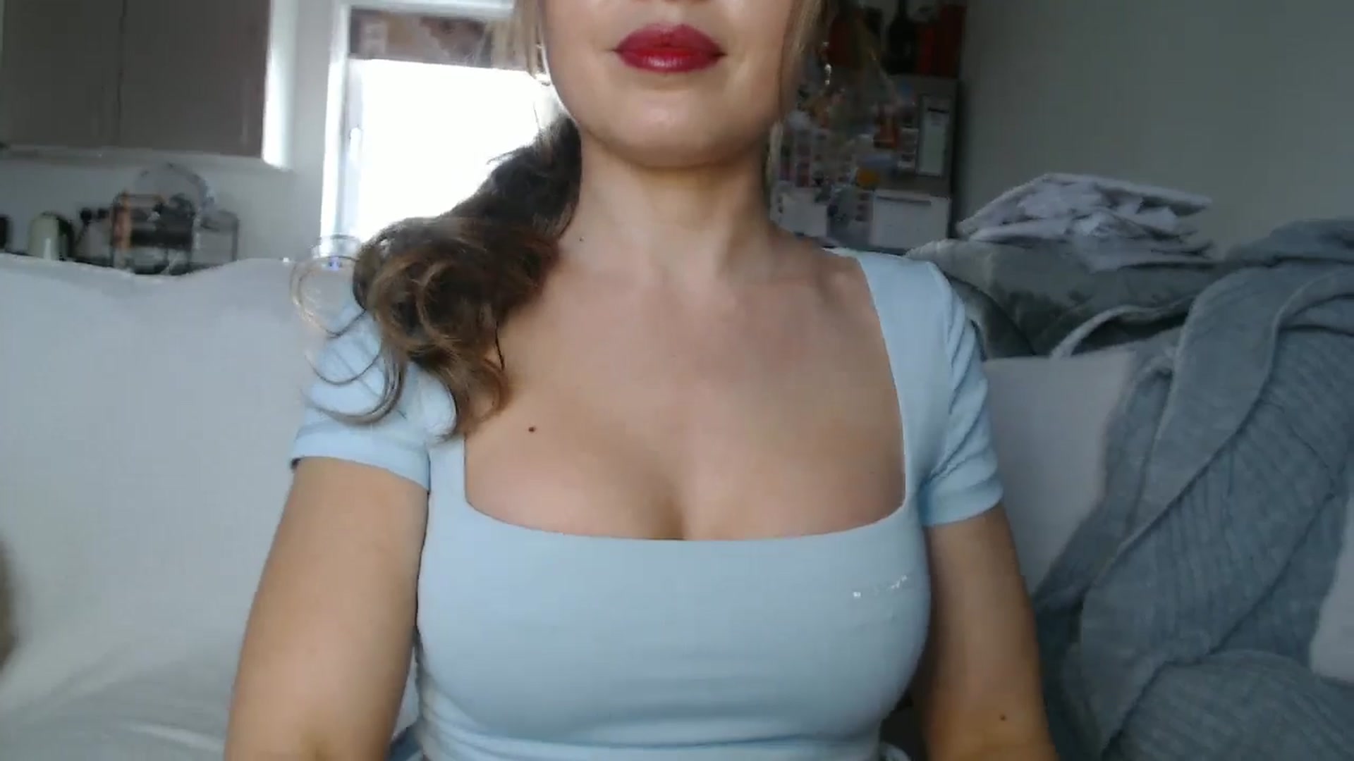 Gallery image thumbnail from FlorenceRose1's myfreecams stream on, 03/23/2026, 14:30 image 6 of 20