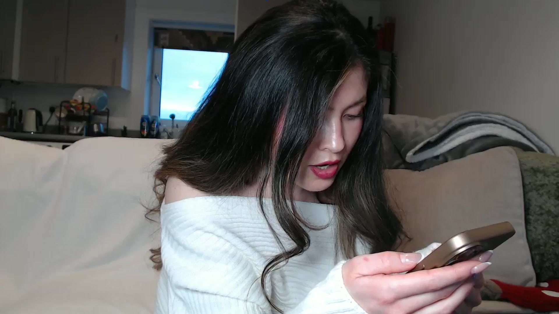Gallery image thumbnail from FlorenceRose1's myfreecams stream on, 03/27/2026, 18:32 image 15 of 20