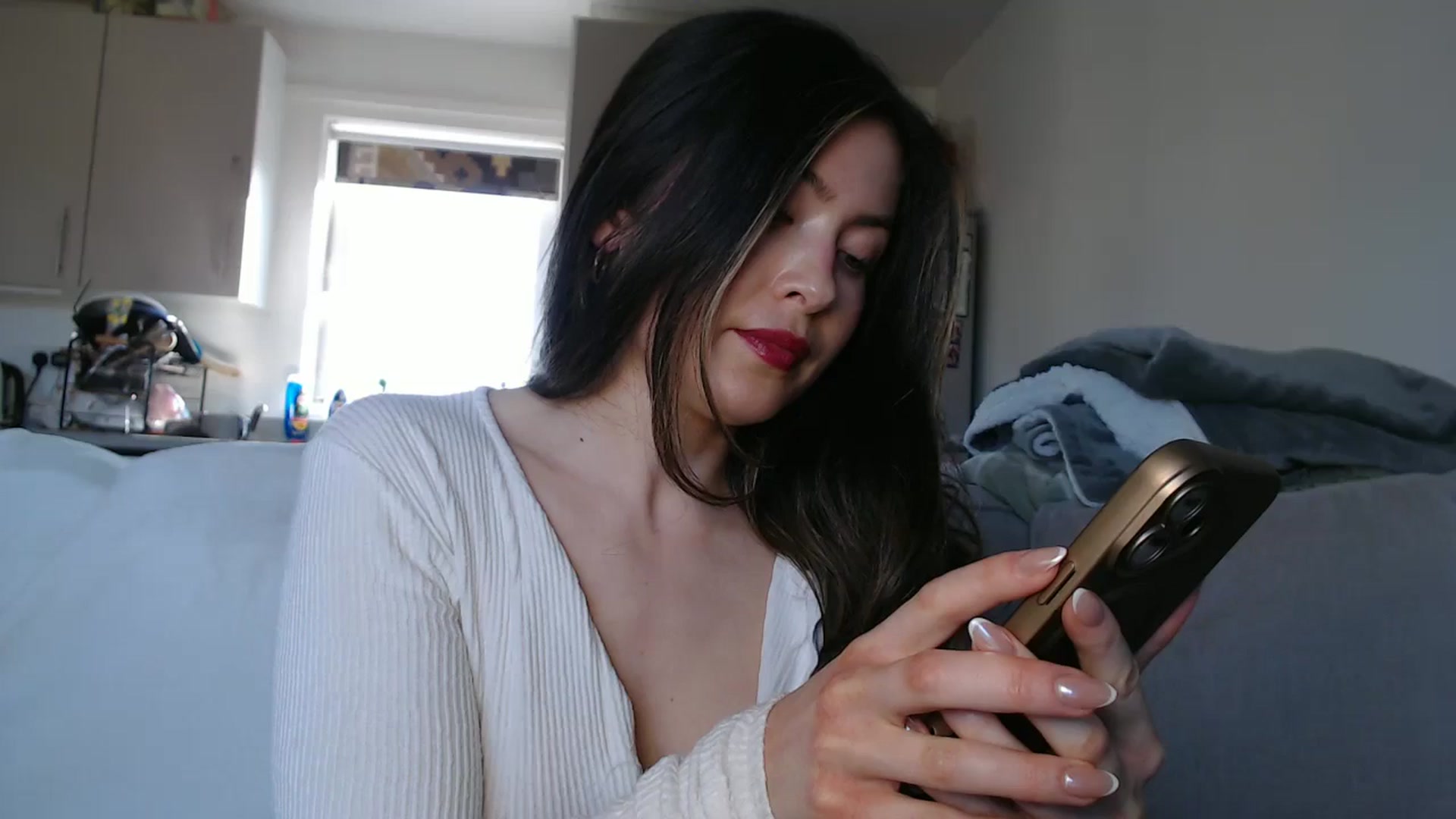 Gallery image thumbnail from FlorenceRose1's myfreecams stream on, 04/06/2026, 16:44 image 1 of 20