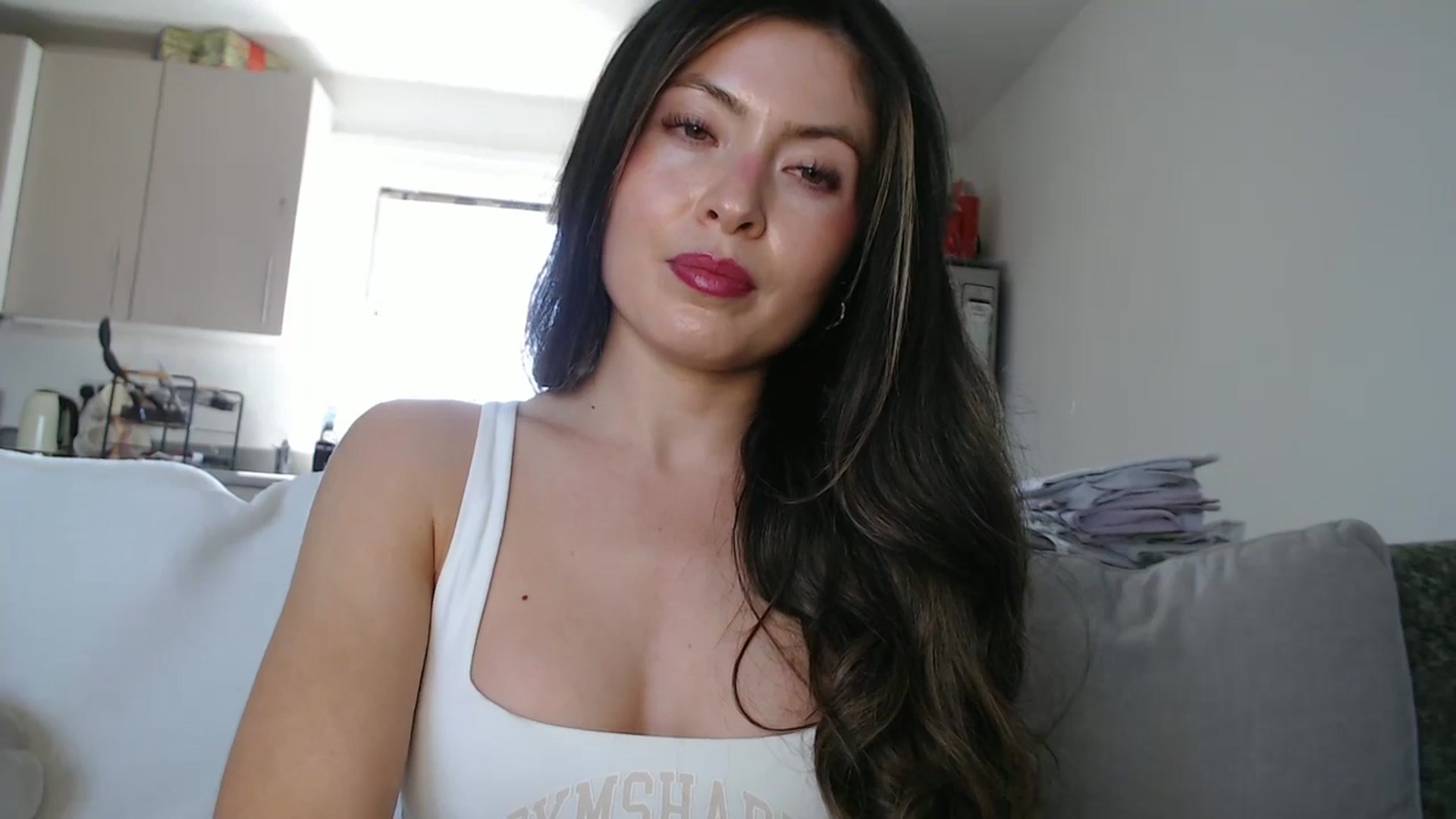 Gallery image thumbnail from FlorenceRose1's myfreecams stream on, 04/27/2026, 15:43 image 13 of 20