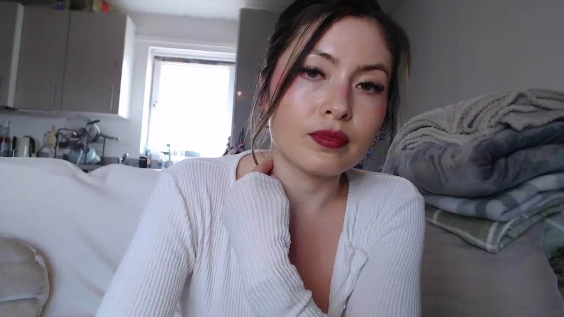 Gallery image thumbnail from FlorenceRose1's myfreecams stream on, 05/11/2026, 13:19 image 16 of 20
