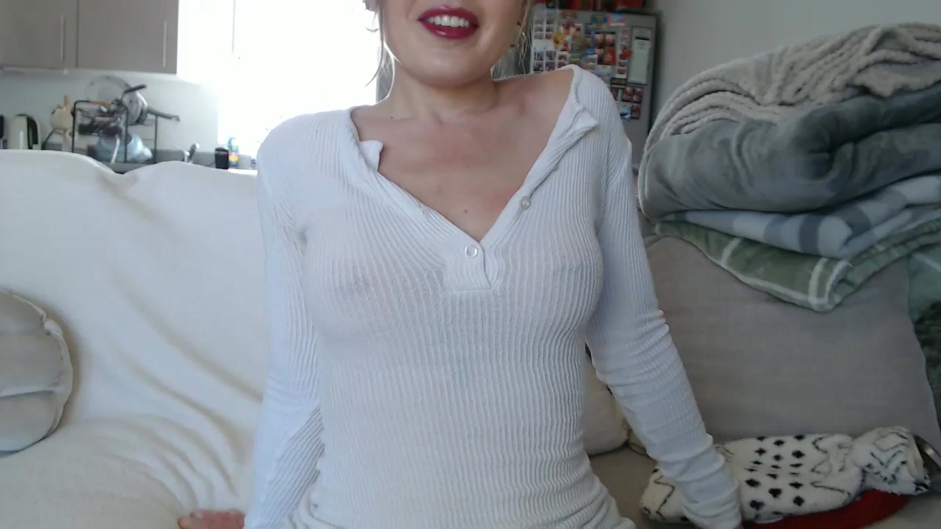 Gallery image thumbnail from FlorenceRose1's myfreecams stream on, 05/11/2026, 13:59 image 4 of 20