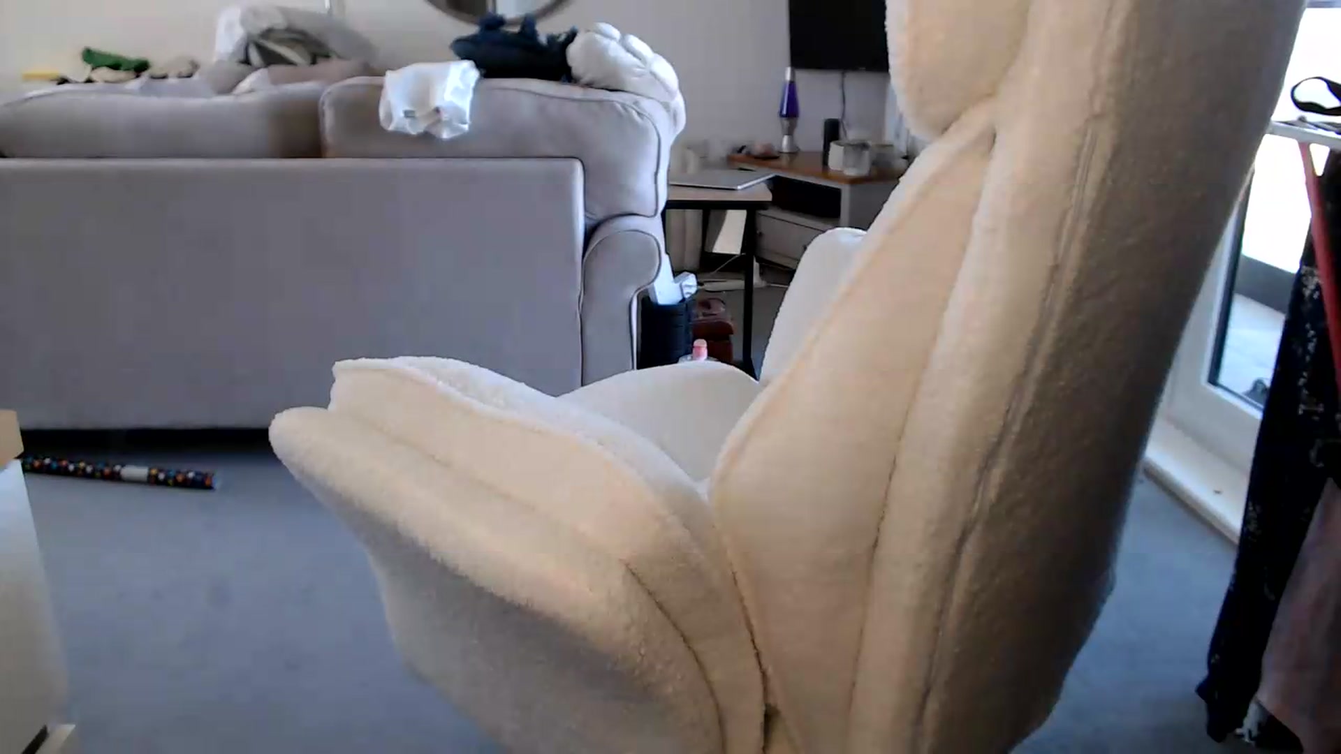 Gallery image thumbnail from FlorenceRose1's myfreecams stream on, 06/19/2026, 14:36 image 5 of 20