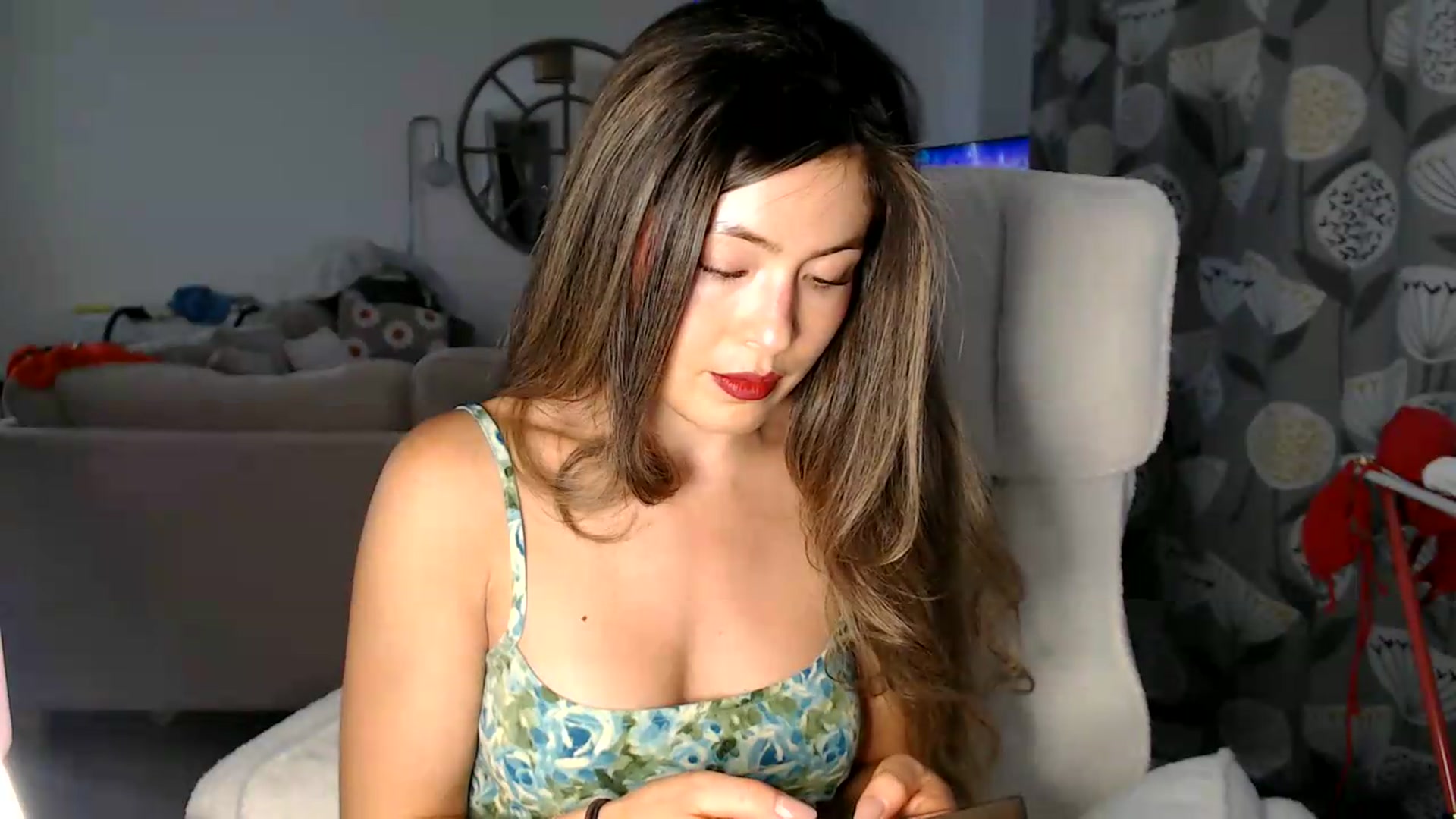 Gallery image thumbnail from FlorenceRose1's myfreecams stream on, 06/26/2026, 13:23 image 6 of 20