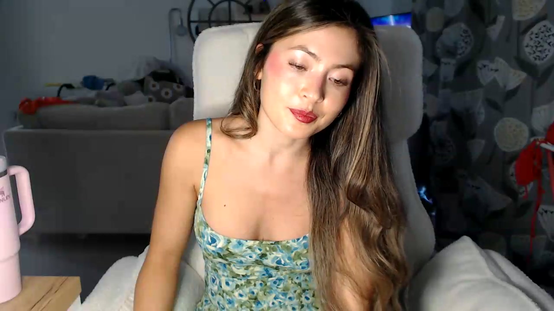Gallery image thumbnail from FlorenceRose1's myfreecams stream on, 06/26/2026, 15:21 image 3 of 20
