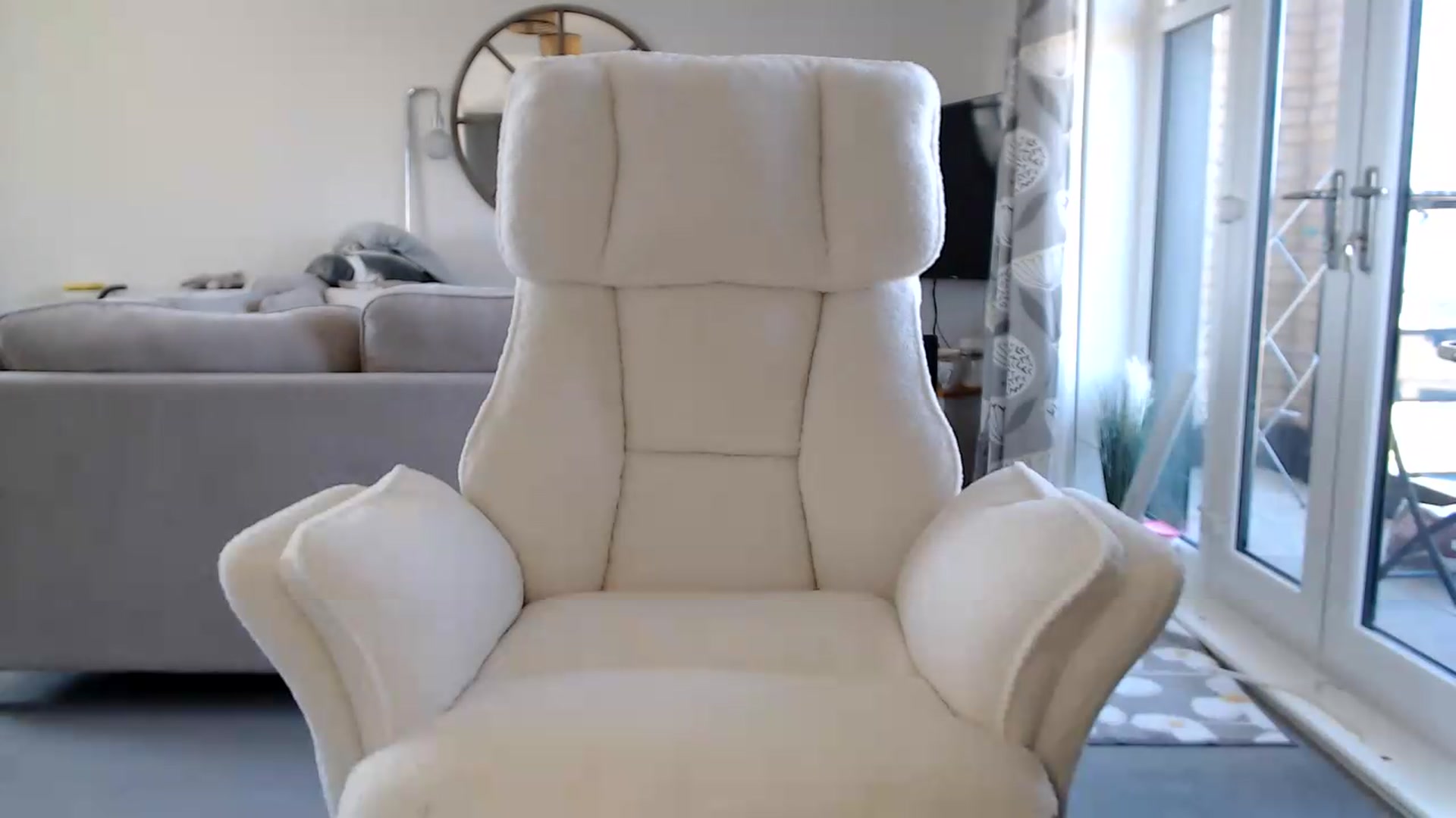 Gallery image thumbnail from FlorenceRose1's myfreecams stream on, 07/27/2026, 14:16 image 17 of 20