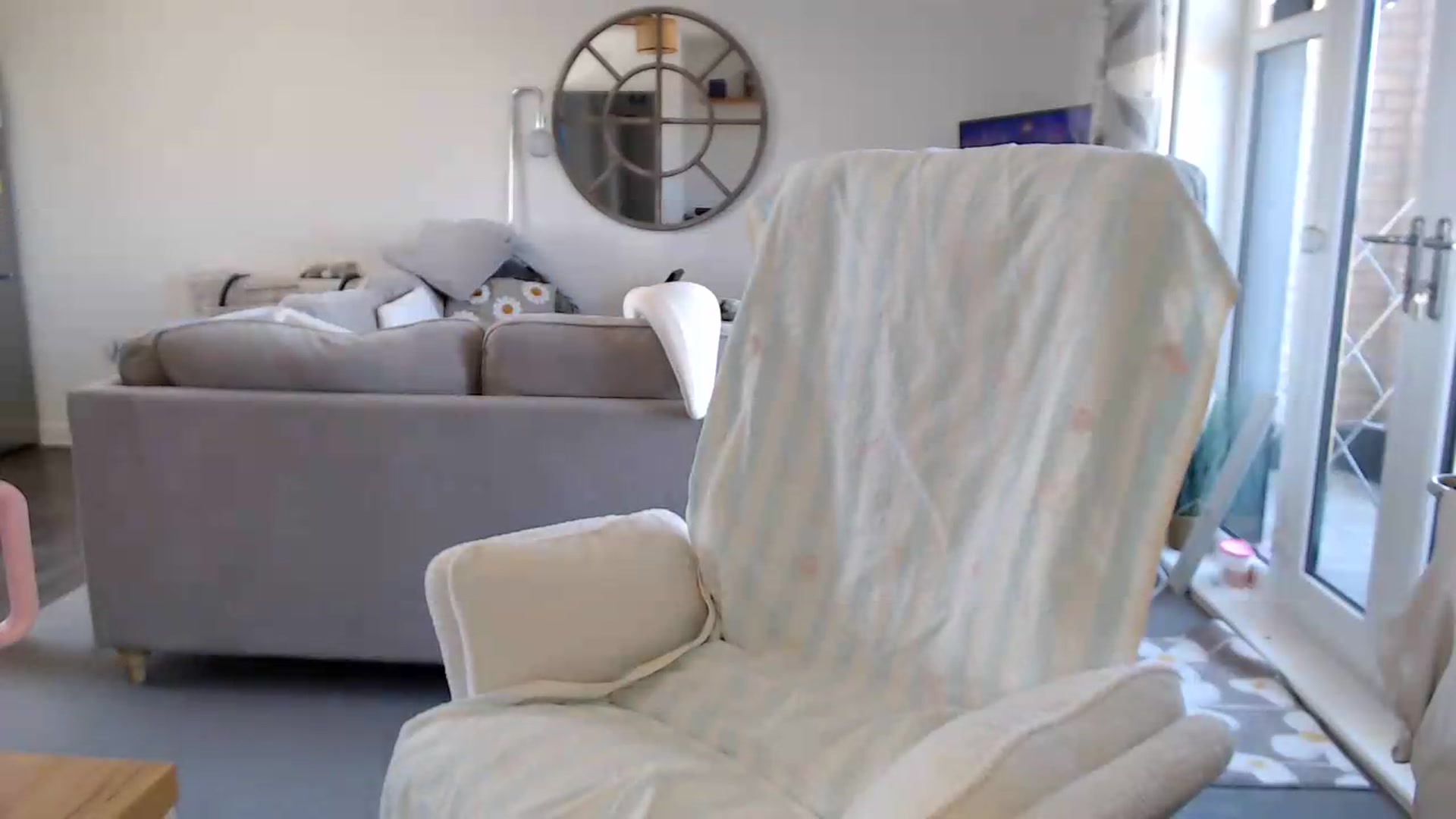 Gallery image thumbnail from FlorenceRose1's myfreecams stream on, 07/31/2026, 14:46 image 7 of 20