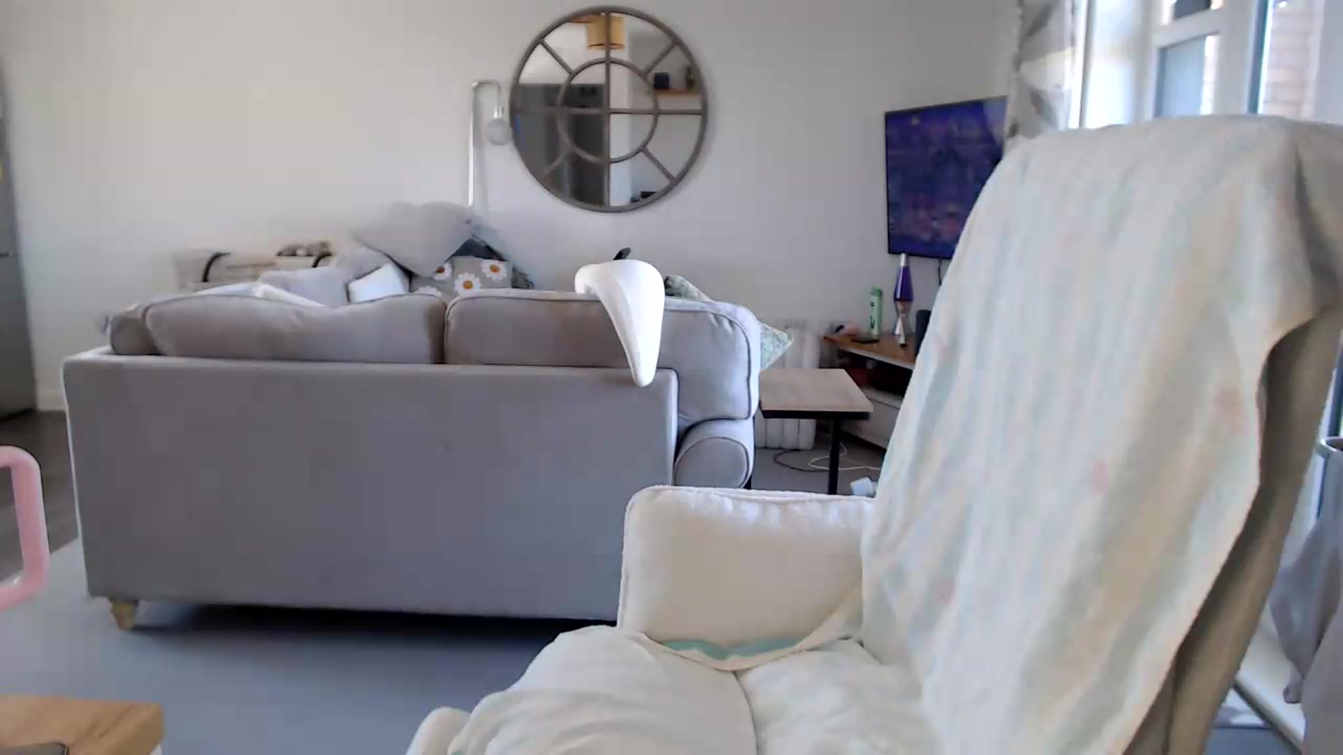 Gallery image thumbnail from FlorenceRose1's myfreecams stream on, 07/31/2026, 14:46 image 9 of 20
