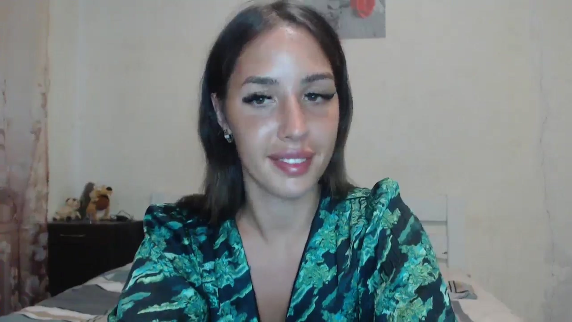Gallery image thumbnail from Florianaa's myfreecams stream on, 07/10/2024, 17:58 image 14 of 20