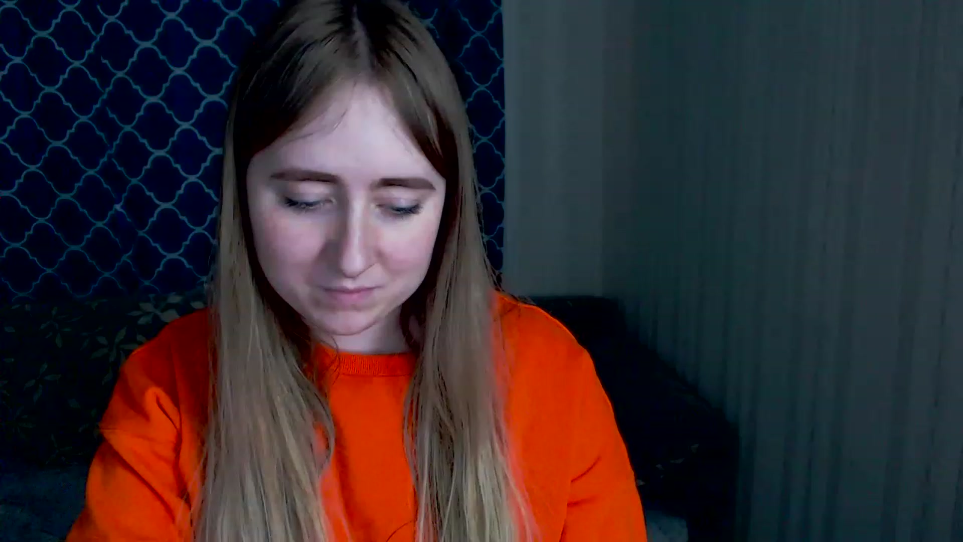 Gallery image thumbnail from Florra_xo's myfreecams stream on, 04/09/2023, 10:47 image 13 of 20
