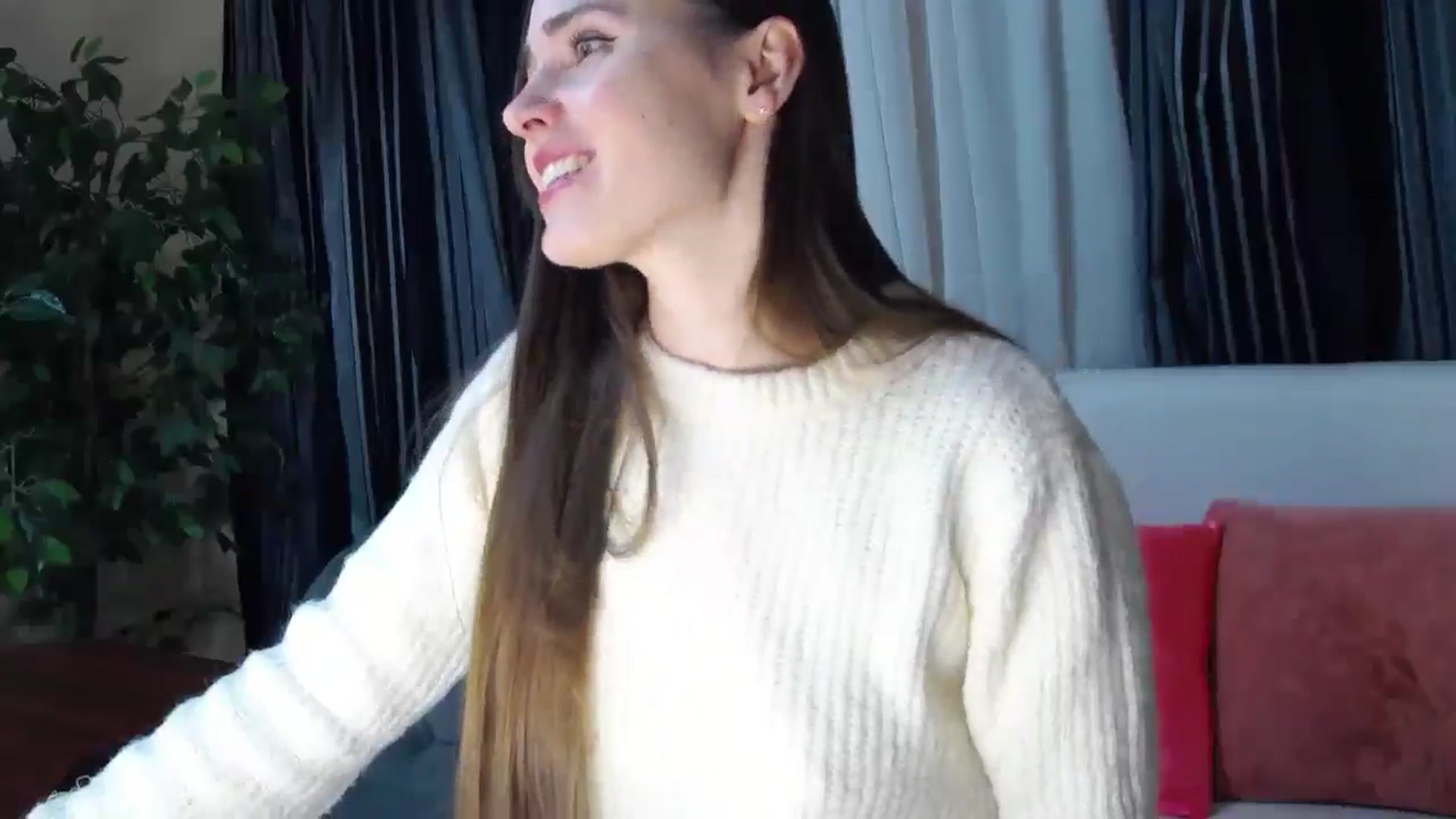 Gallery image thumbnail from Floured's myfreecams stream on, 02/14/2026, 09:36 image 13 of 20