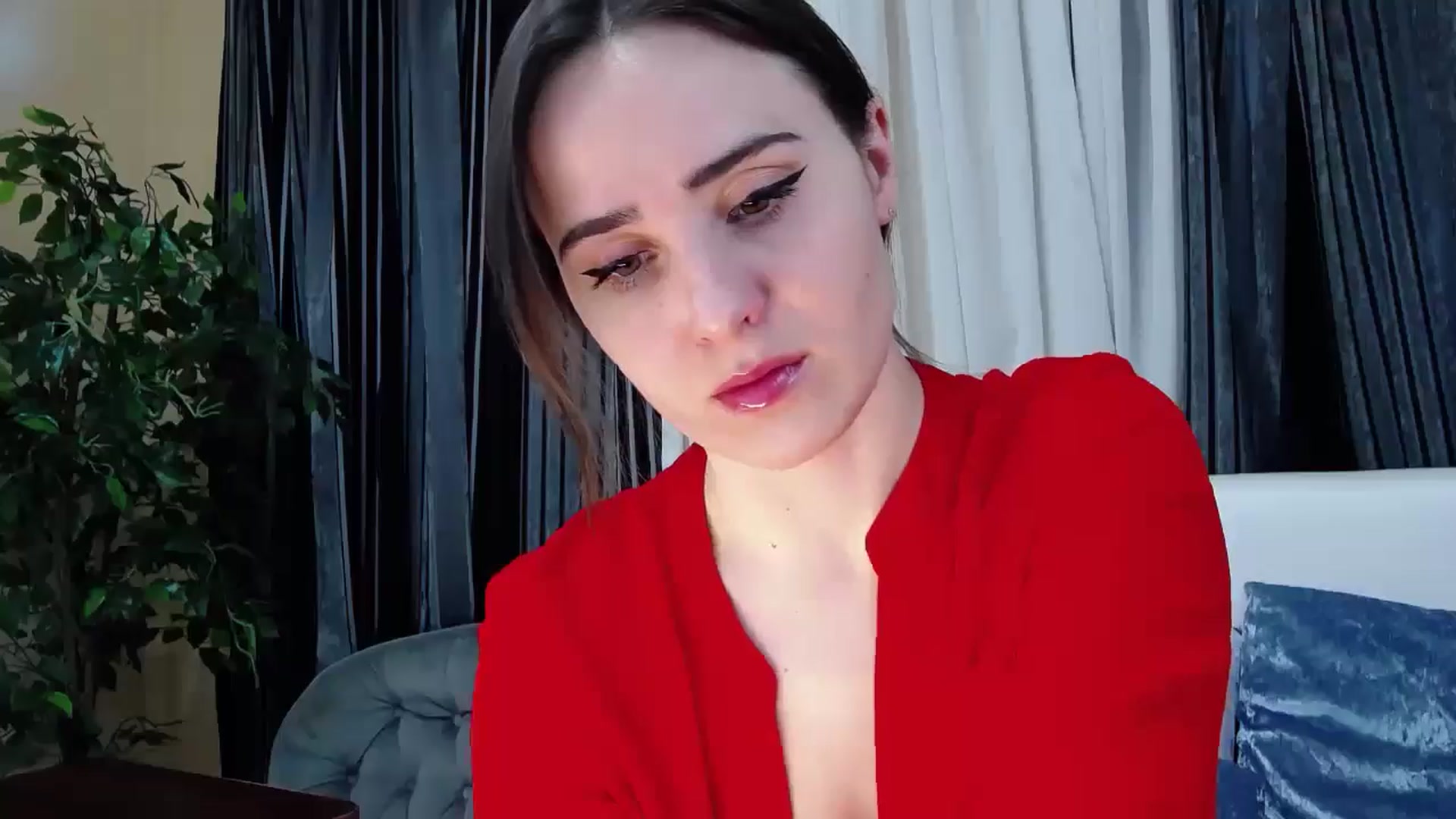 Gallery image thumbnail from Floured's myfreecams stream on, 02/22/2026, 09:19 image 11 of 20