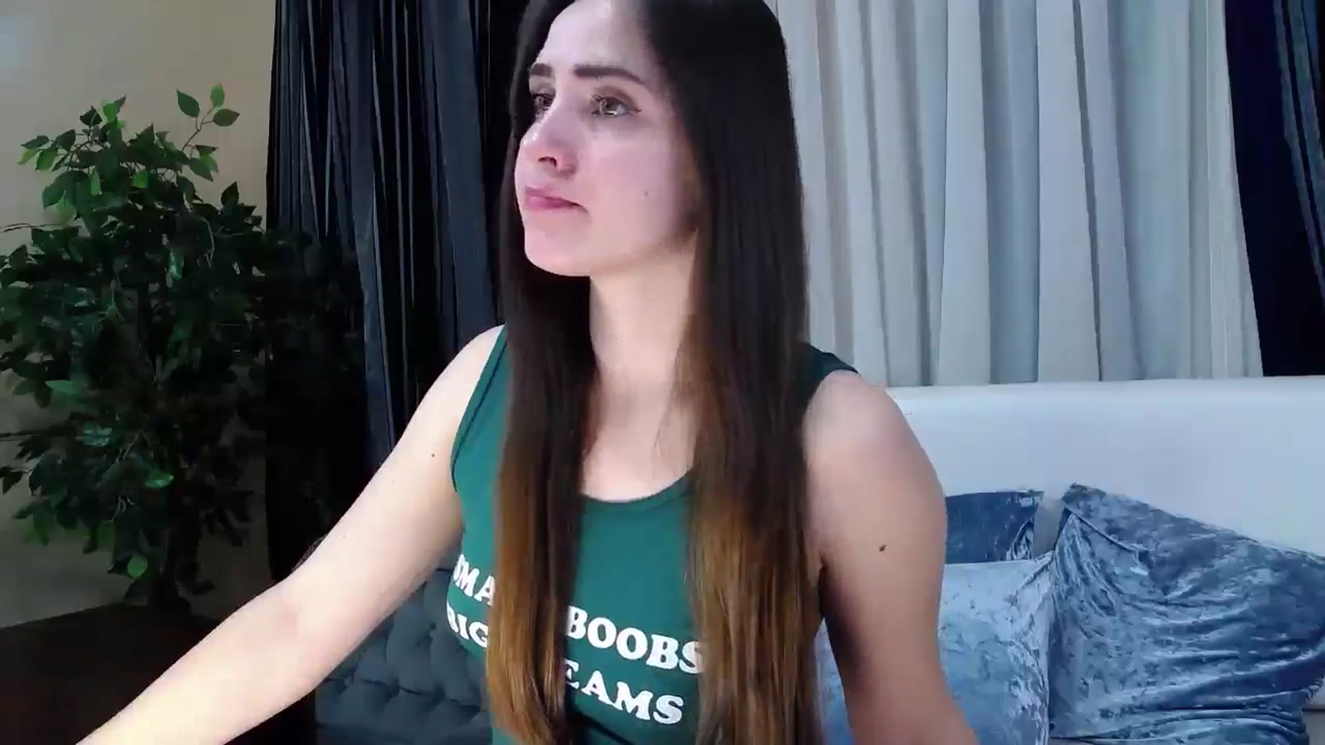 Gallery image thumbnail from Floured's myfreecams stream on, 03/13/2026, 09:15 image 3 of 20