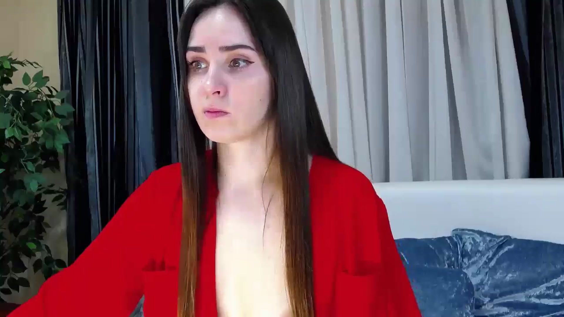 Gallery image thumbnail from Floured's myfreecams stream on, 05/04/2026, 07:45 image 16 of 20