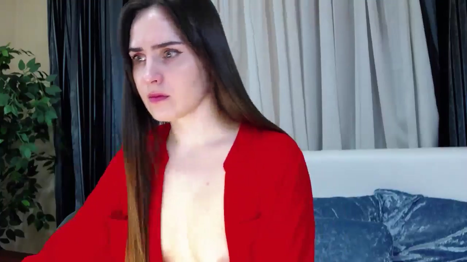 Gallery image thumbnail from Floured's myfreecams stream on, 05/04/2026, 07:45 image 10 of 20