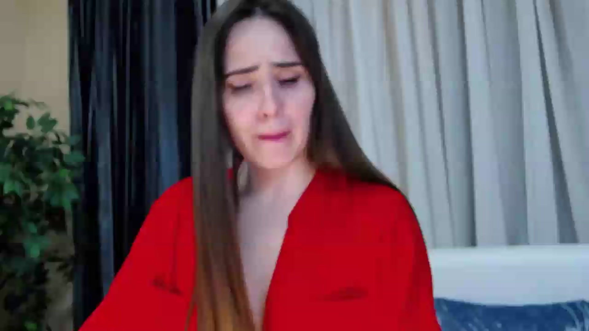Gallery image thumbnail from Floured's myfreecams stream on, 05/04/2026, 11:40 image 1 of 20