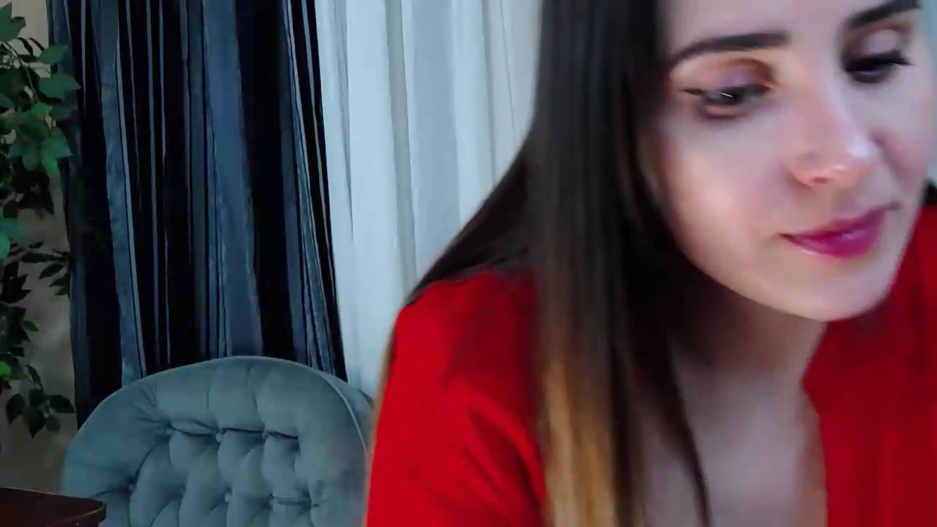 Gallery image thumbnail from Floured's myfreecams stream on, 05/04/2026, 11:40 image 16 of 20