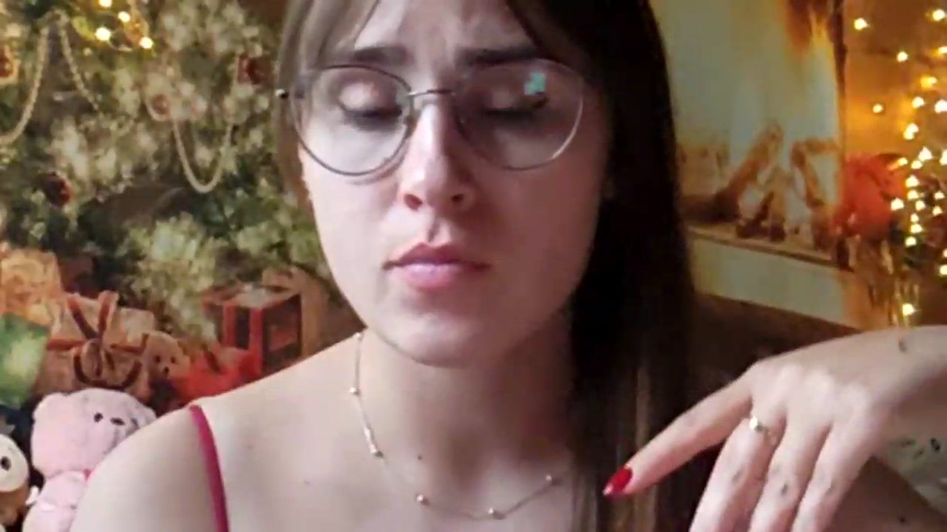 Gallery image thumbnail from Floured's myfreecams stream on, 08/20/2026, 16:38 image 8 of 20