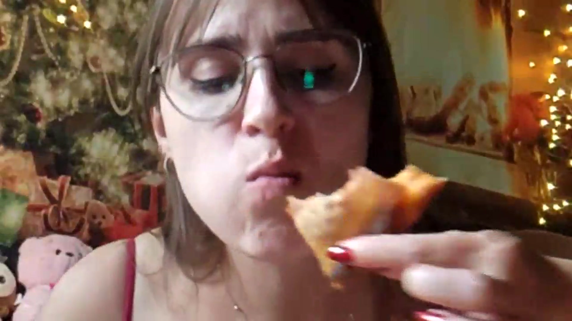 Gallery image thumbnail from Floured's myfreecams stream on, 08/20/2026, 16:38 image 6 of 20