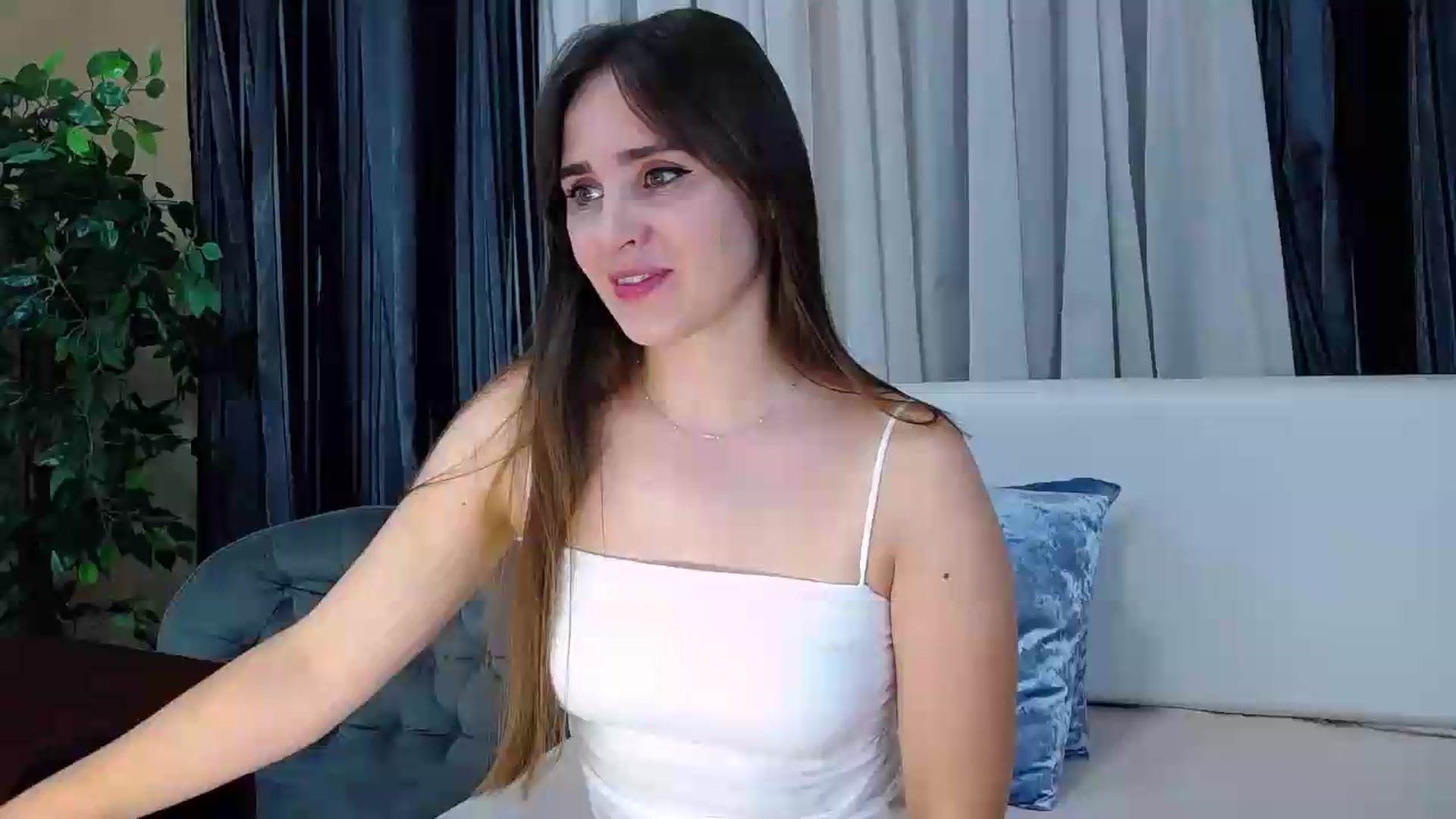 Gallery image thumbnail from Floured's myfreecams stream on, 09/01/2026, 07:58 image 1 of 20