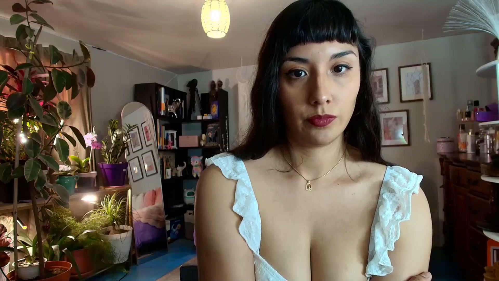 Gallery image thumbnail from FlowerNight's myfreecams stream on, 03/28/2026, 24:35 image 7 of 20