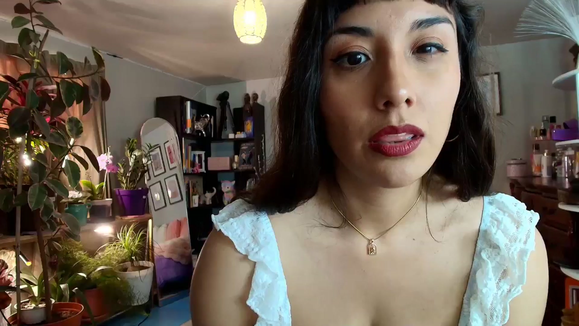 Gallery image thumbnail from FlowerNight's myfreecams stream on, 03/28/2026, 24:35 image 8 of 20