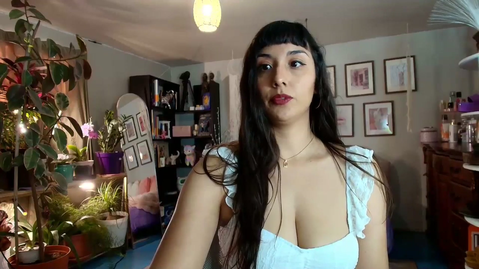 Gallery image thumbnail from FlowerNight's myfreecams stream on, 03/28/2026, 24:35 image 18 of 20