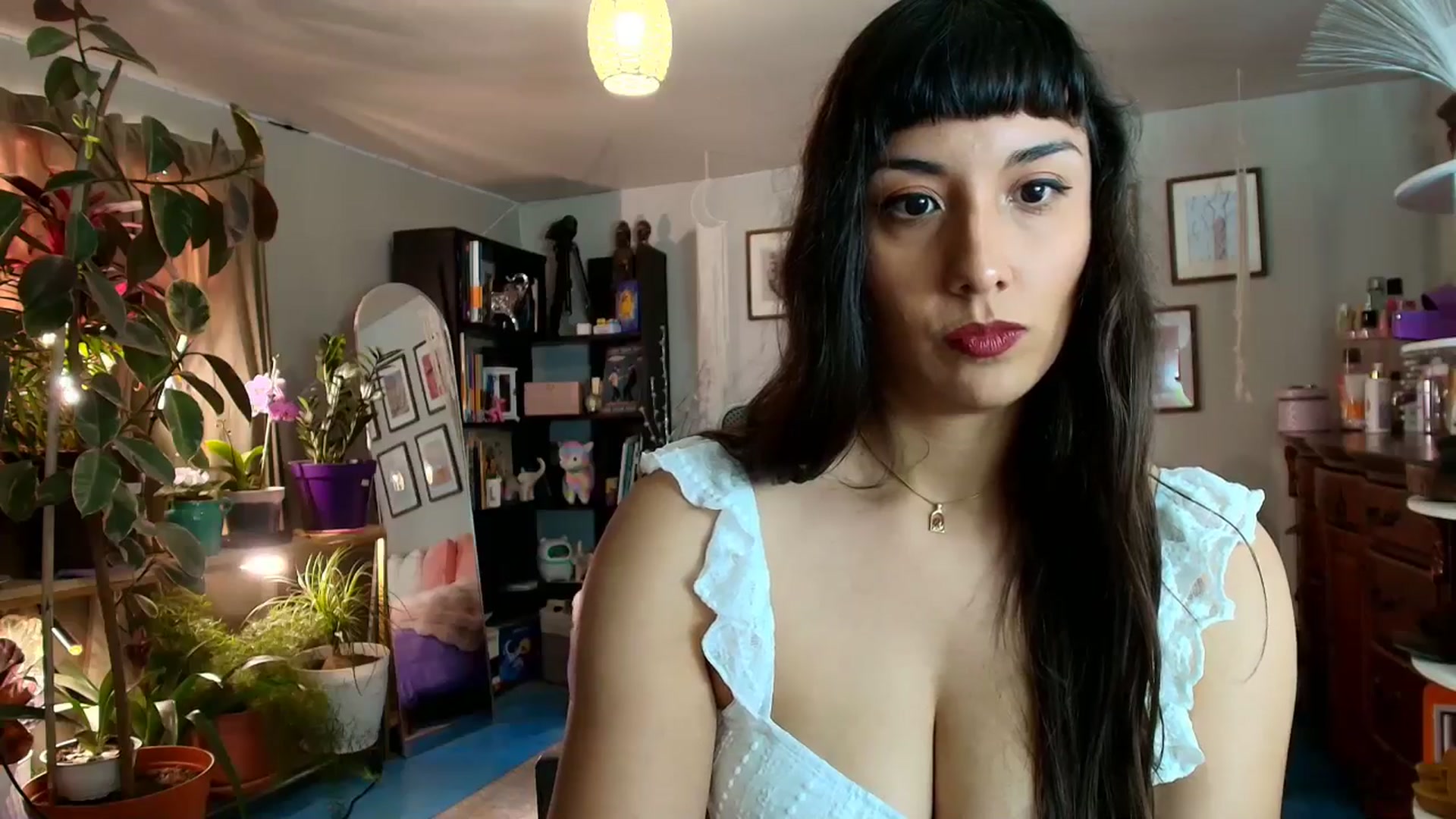 Gallery image thumbnail from FlowerNight's myfreecams stream on, 03/28/2026, 24:35 image 11 of 20