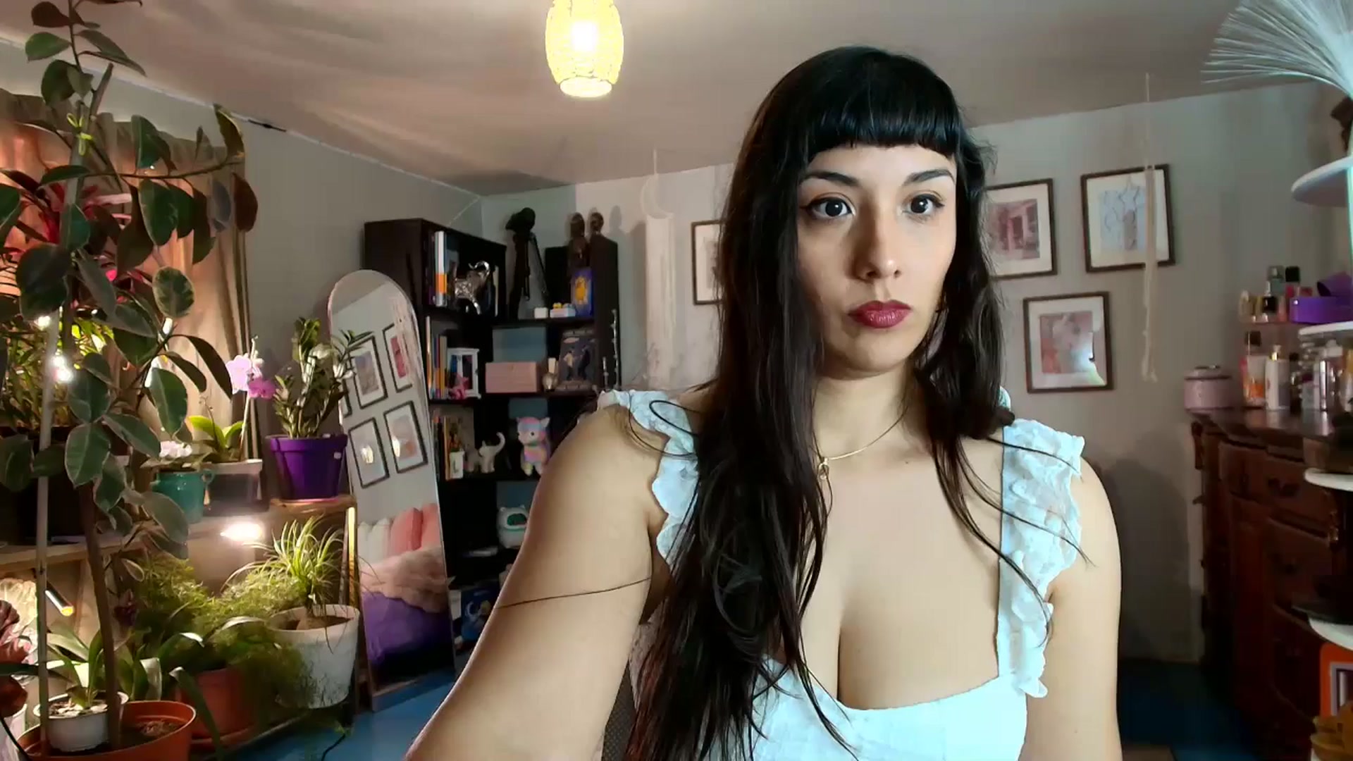Gallery image thumbnail from FlowerNight's myfreecams stream on, 03/28/2026, 24:35 image 2 of 20