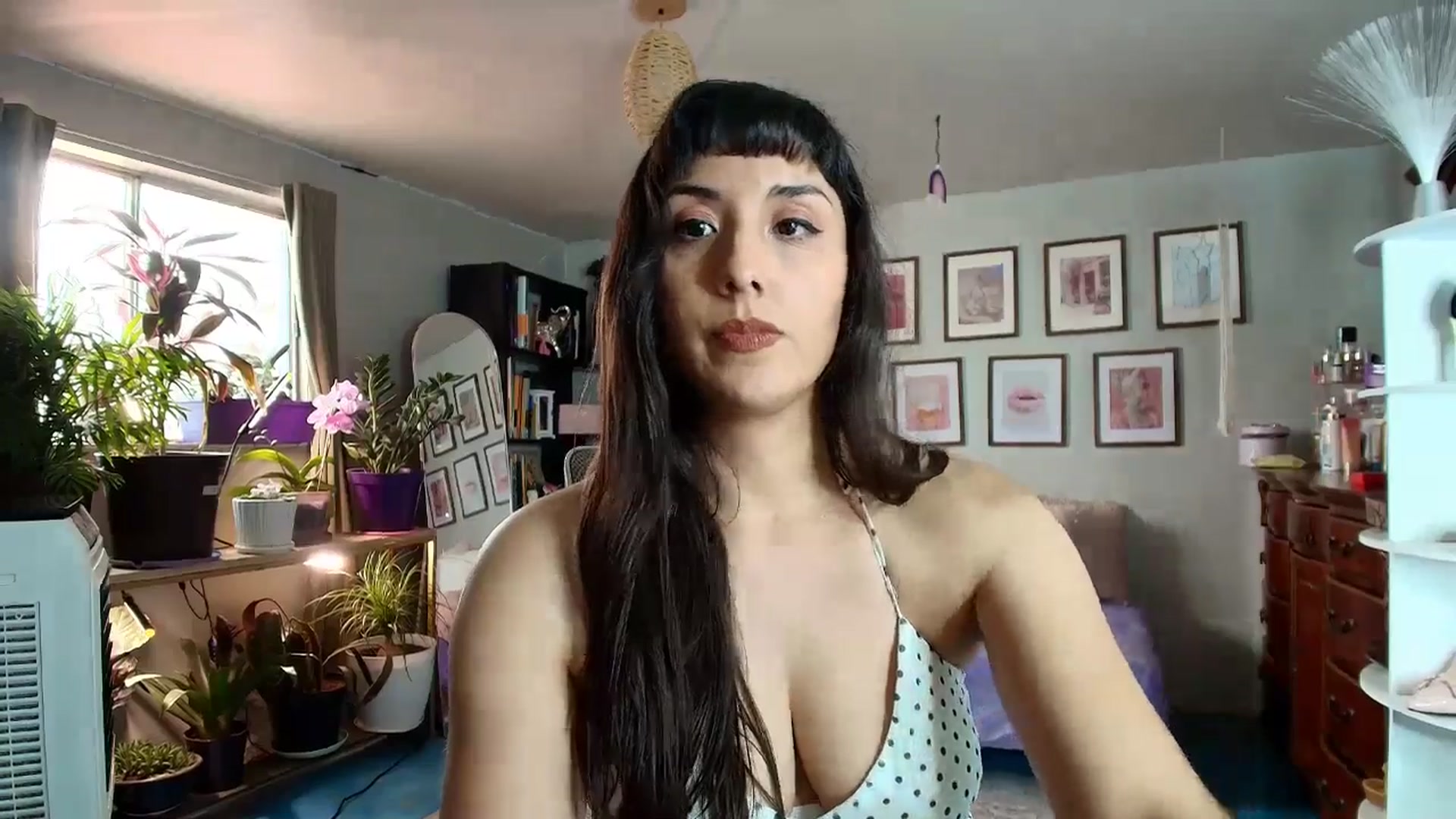Gallery image thumbnail from FlowerNight's myfreecams stream on, 04/06/2026, 23:16 image 8 of 20