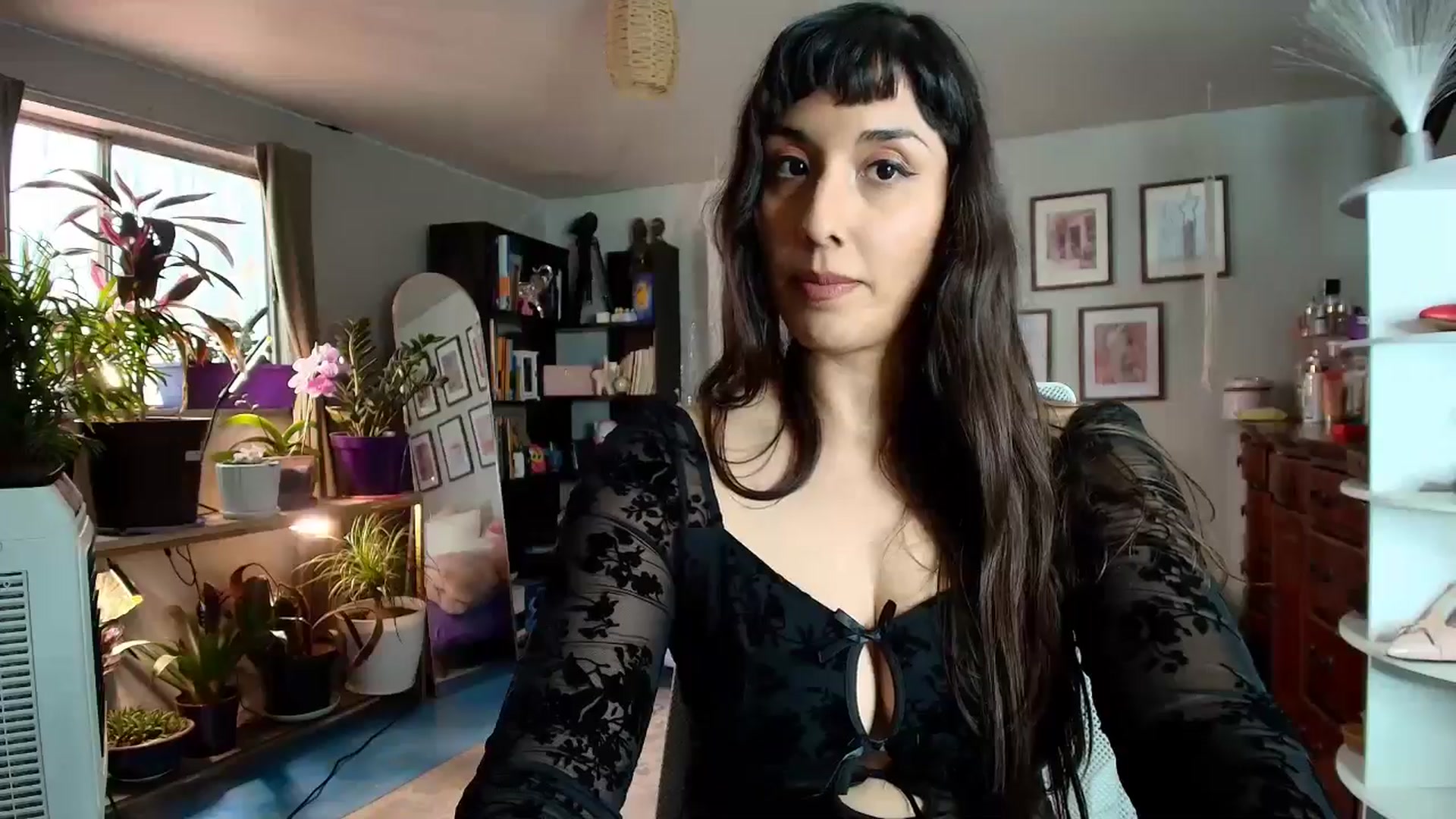 Gallery image thumbnail from FlowerNight's myfreecams stream on, 04/07/2026, 24:01 image 20 of 20